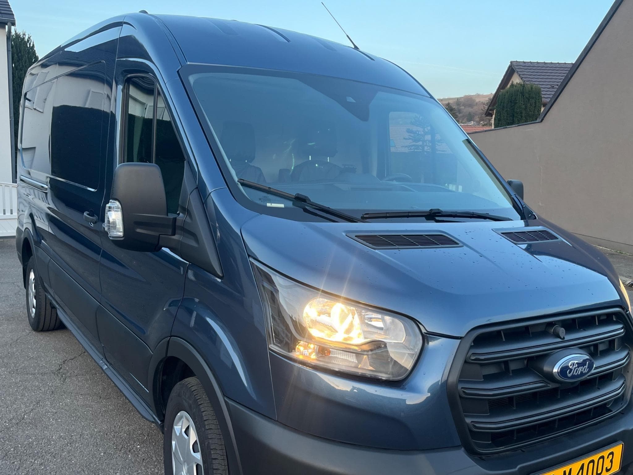 Ford Transit Confort (2024) - Foto 4