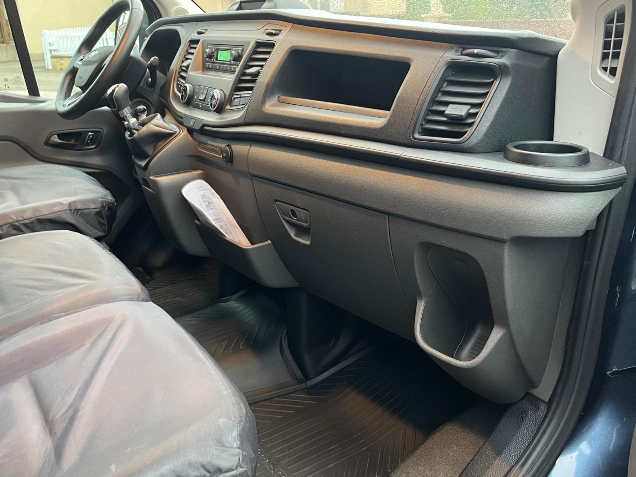 Ford Transit Confort (2024) - Foto 7