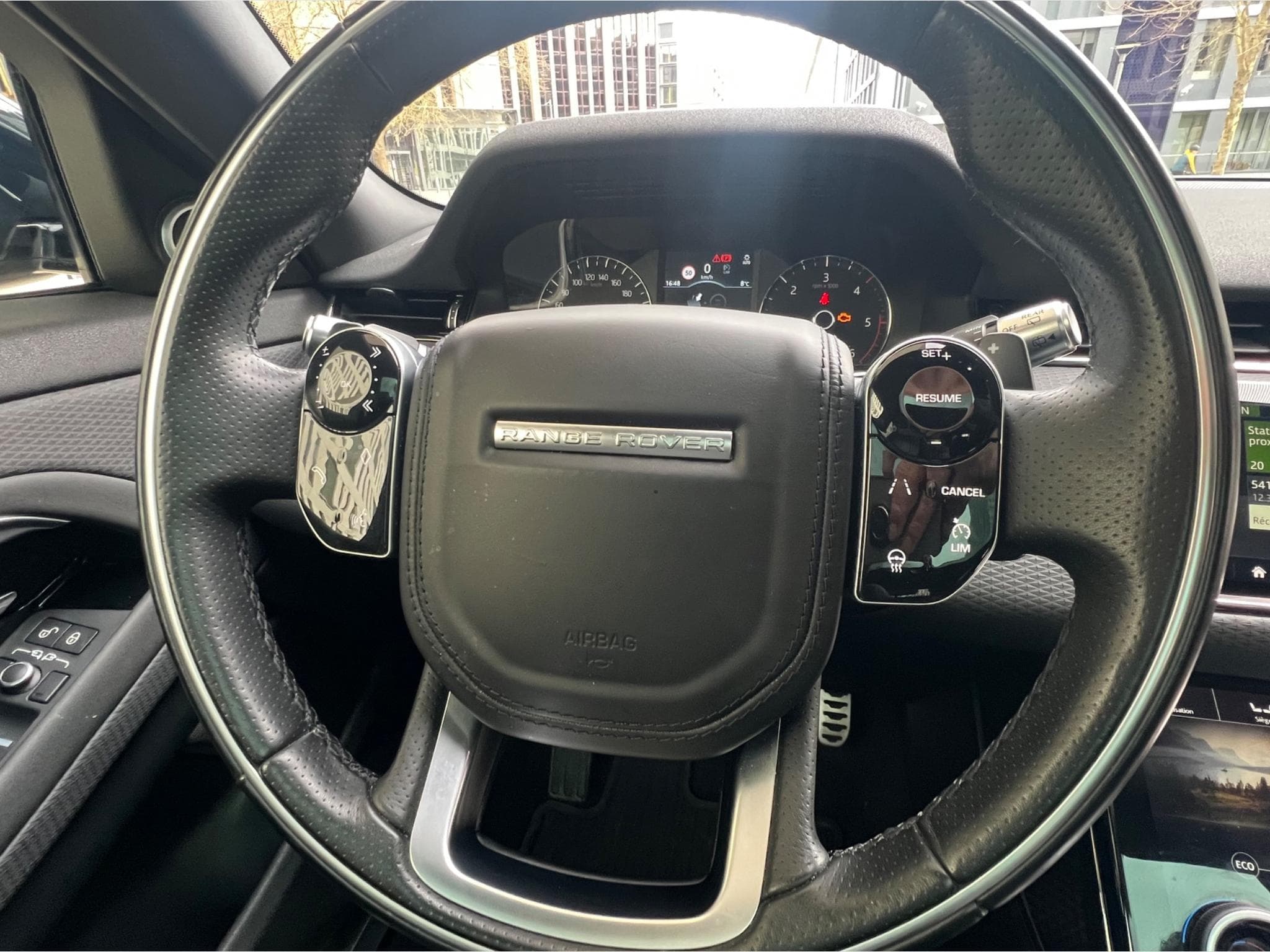 Land-Rover Range Rover Evoque R-DYNAMIC - New model - panorama - 20 " (2020) - Photo 3