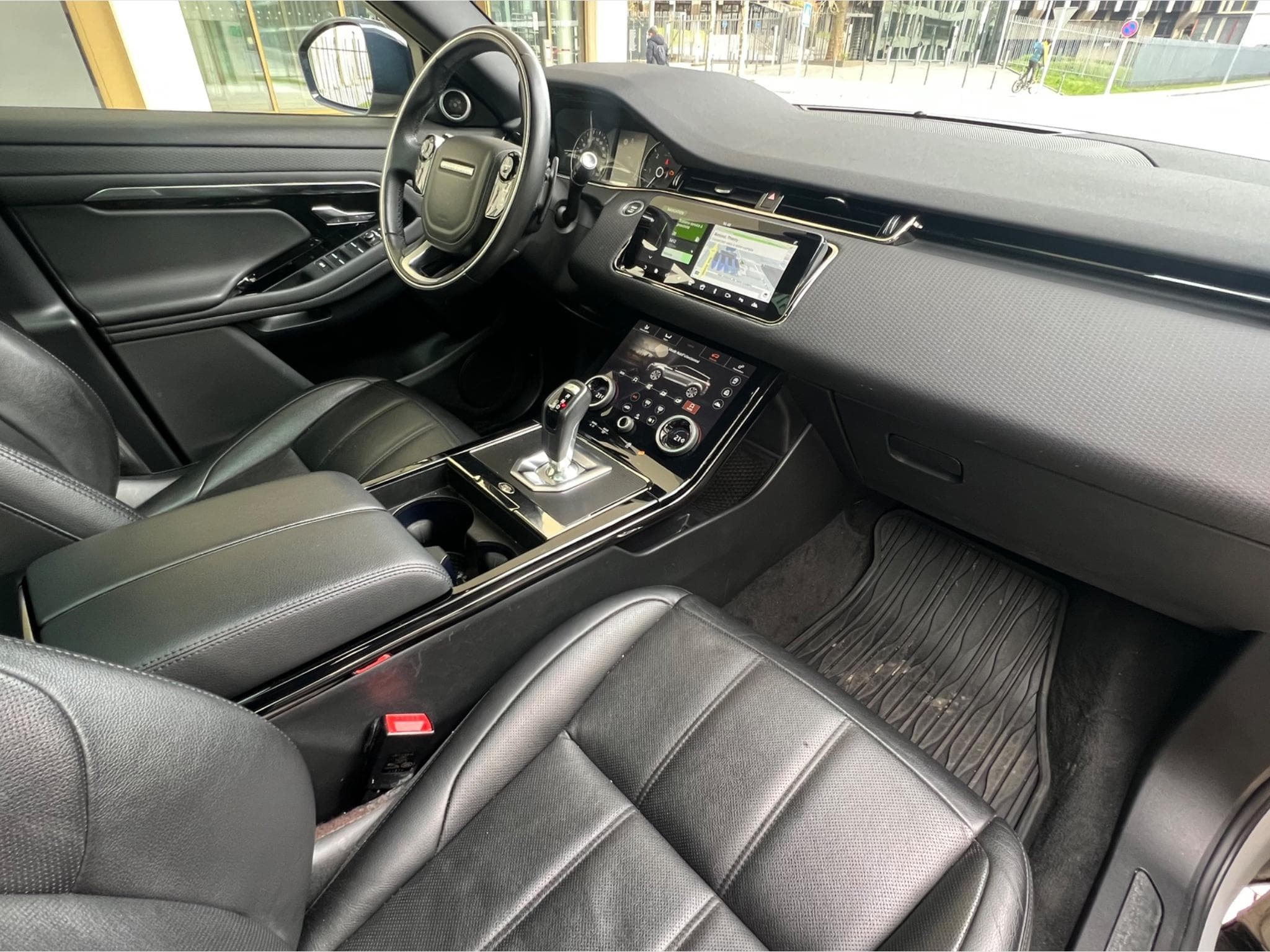 Land-Rover Range Rover Evoque R-DYNAMIC - New model - panorama - 20 " (2020) - Photo 7