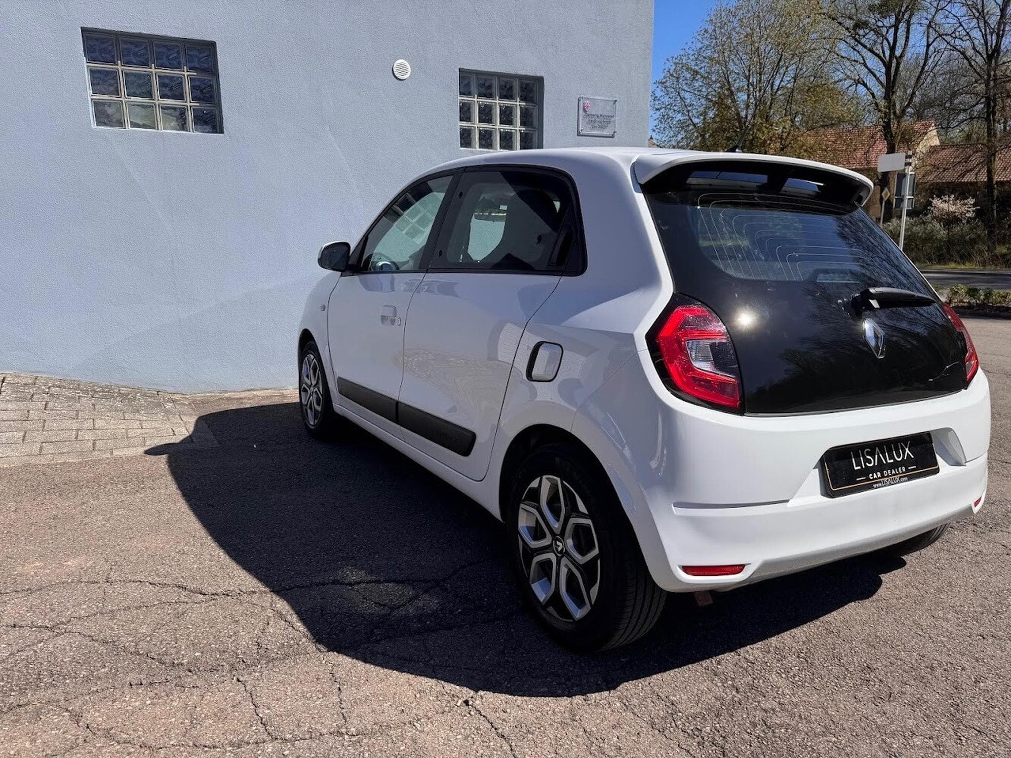 Renault Twingo 0.9 SCE 65 CV ZEN 1ERE MAIN CARNET (2020) - Photo 5