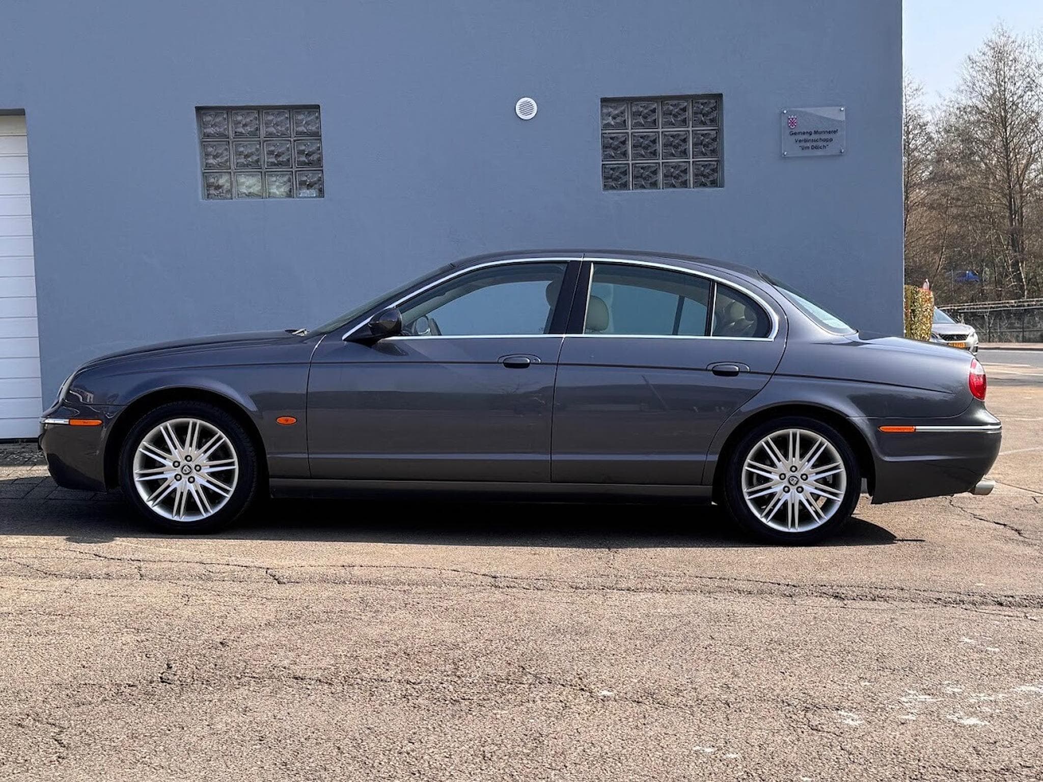 Jaguar S-Type 2.7 BI-TURBO 207 CV SOVEREIGN (2007) - Photo 8