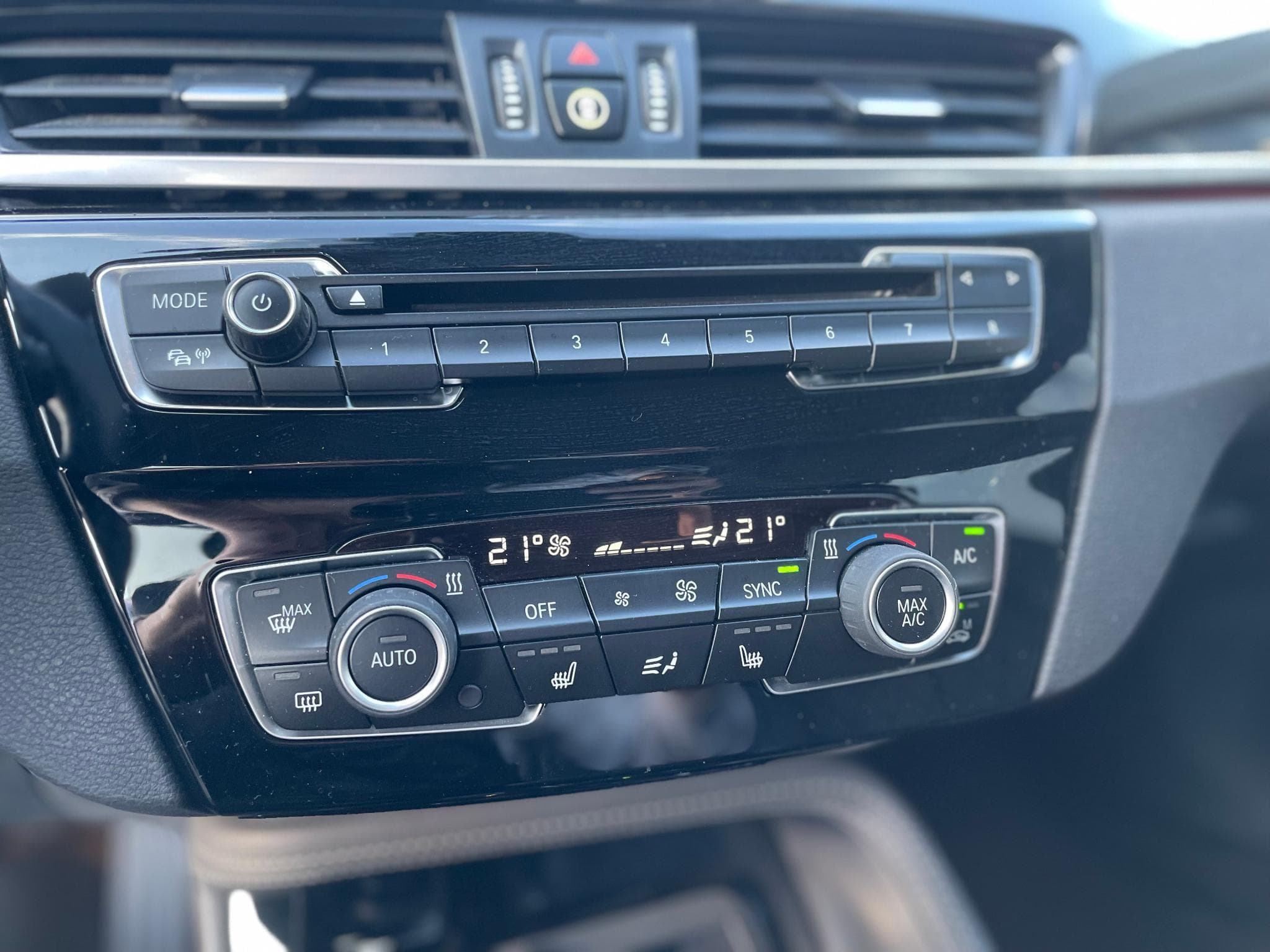 BMW X1 20i xDrive XLine Auto (2016) - Foto 12