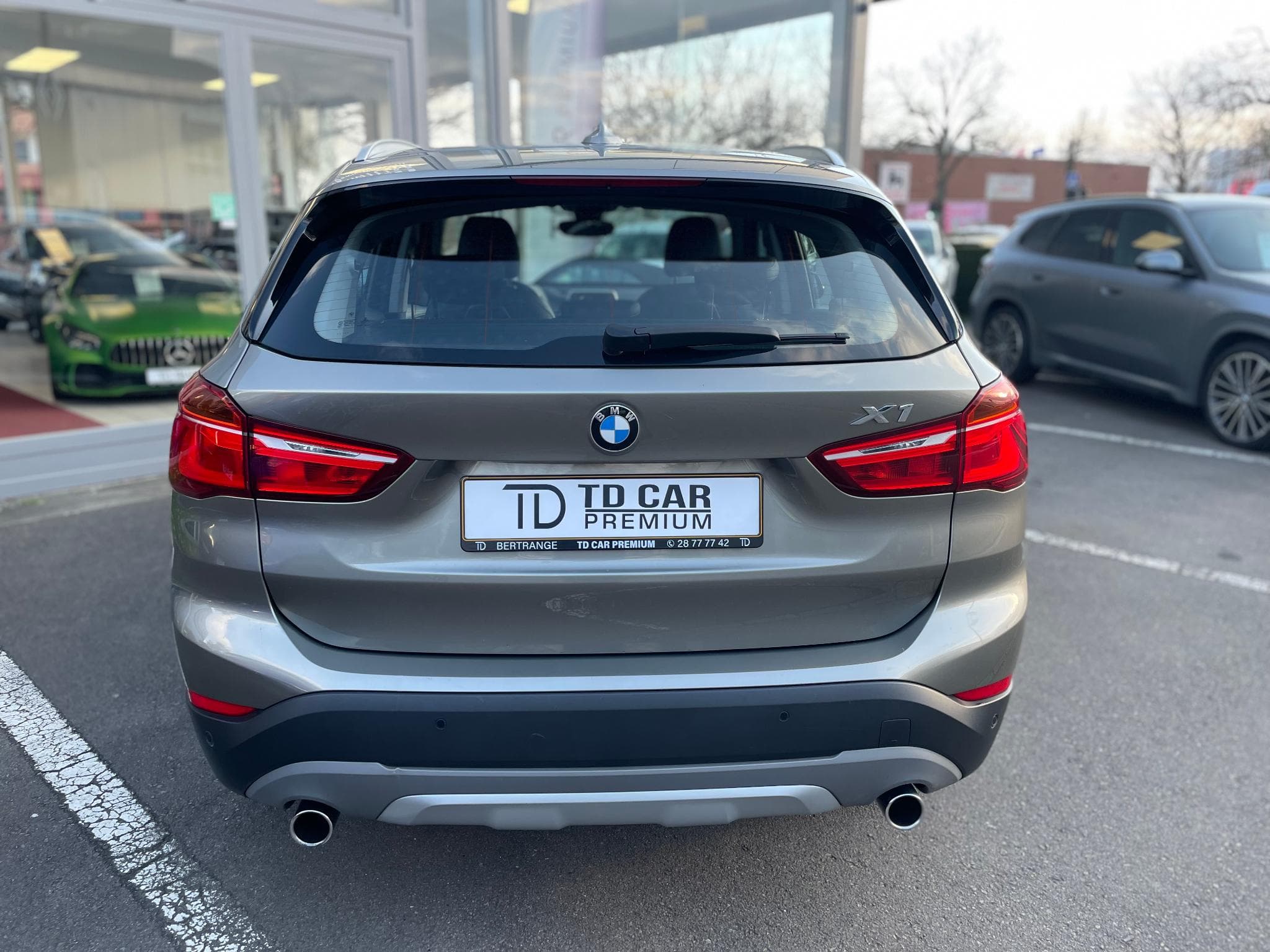 BMW X1 20i xDrive XLine Auto (2016) - Foto 16