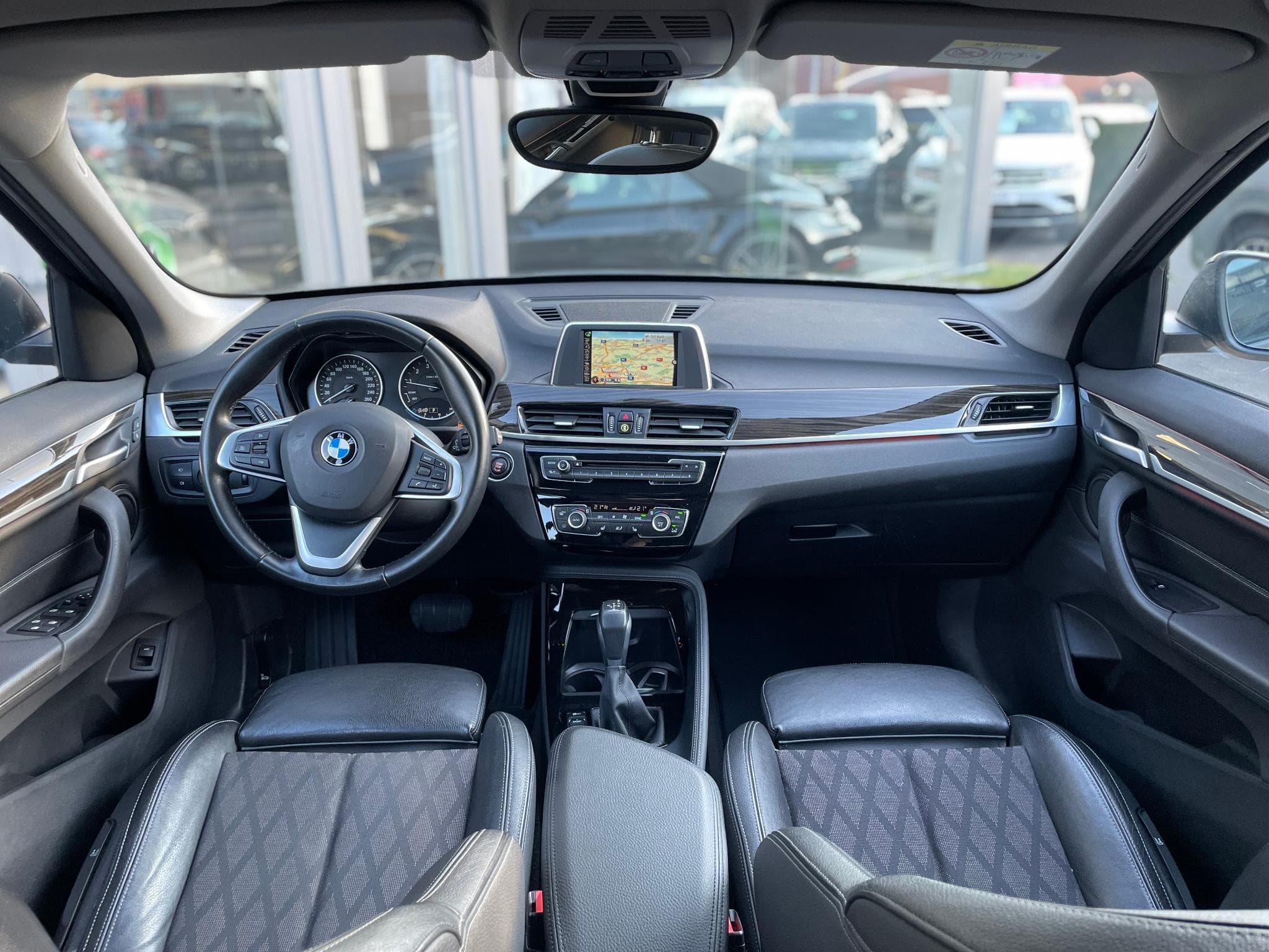 BMW X1 20i xDrive XLine Auto (2016) - Foto 13