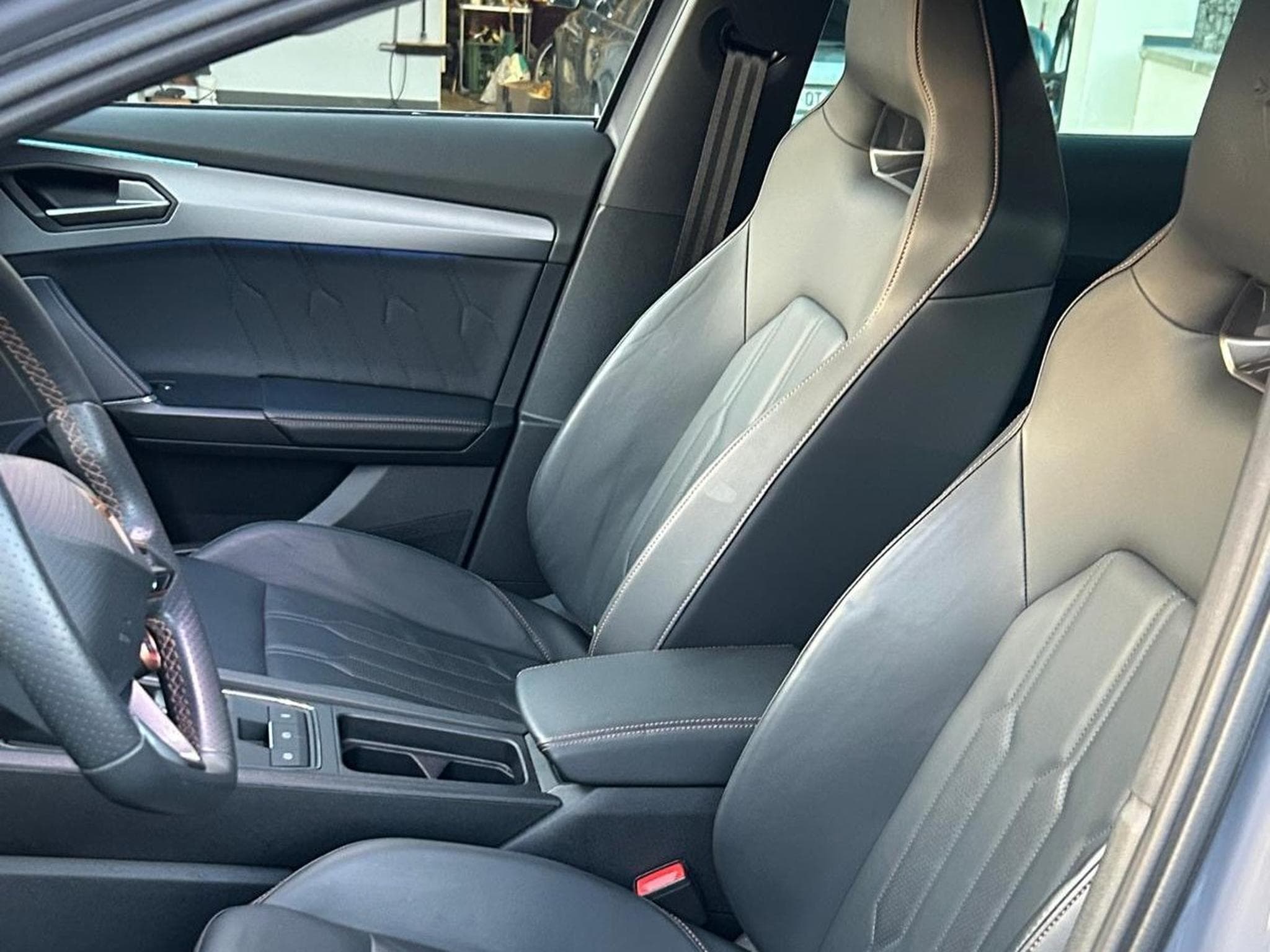 Cupra Formentor VZ 1.4 e-HYBRID 180KW/245ch DSG6 (2024) - Photo 3