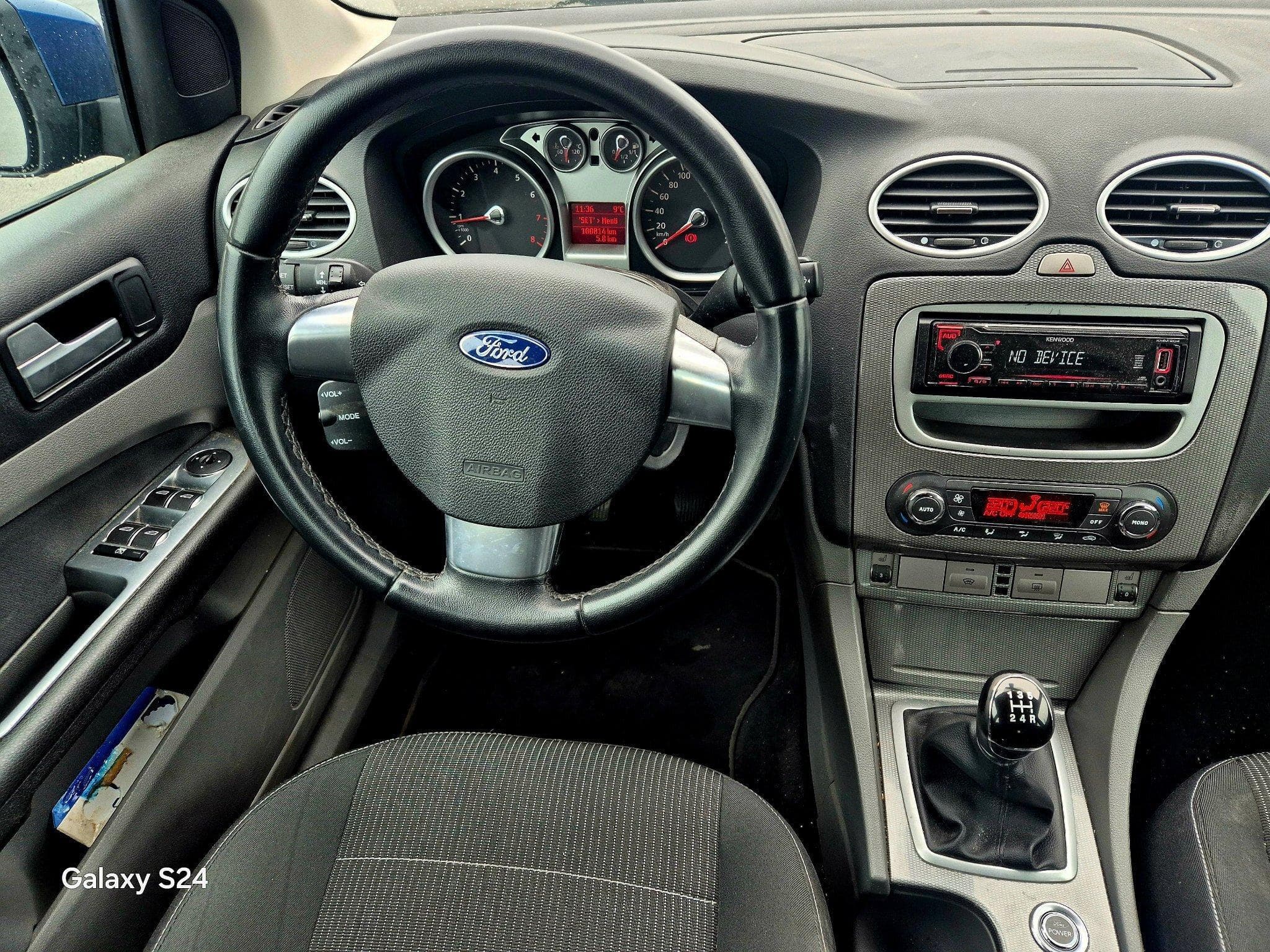 Ford Focus Sport 1.8 (2009) - Photo 8
