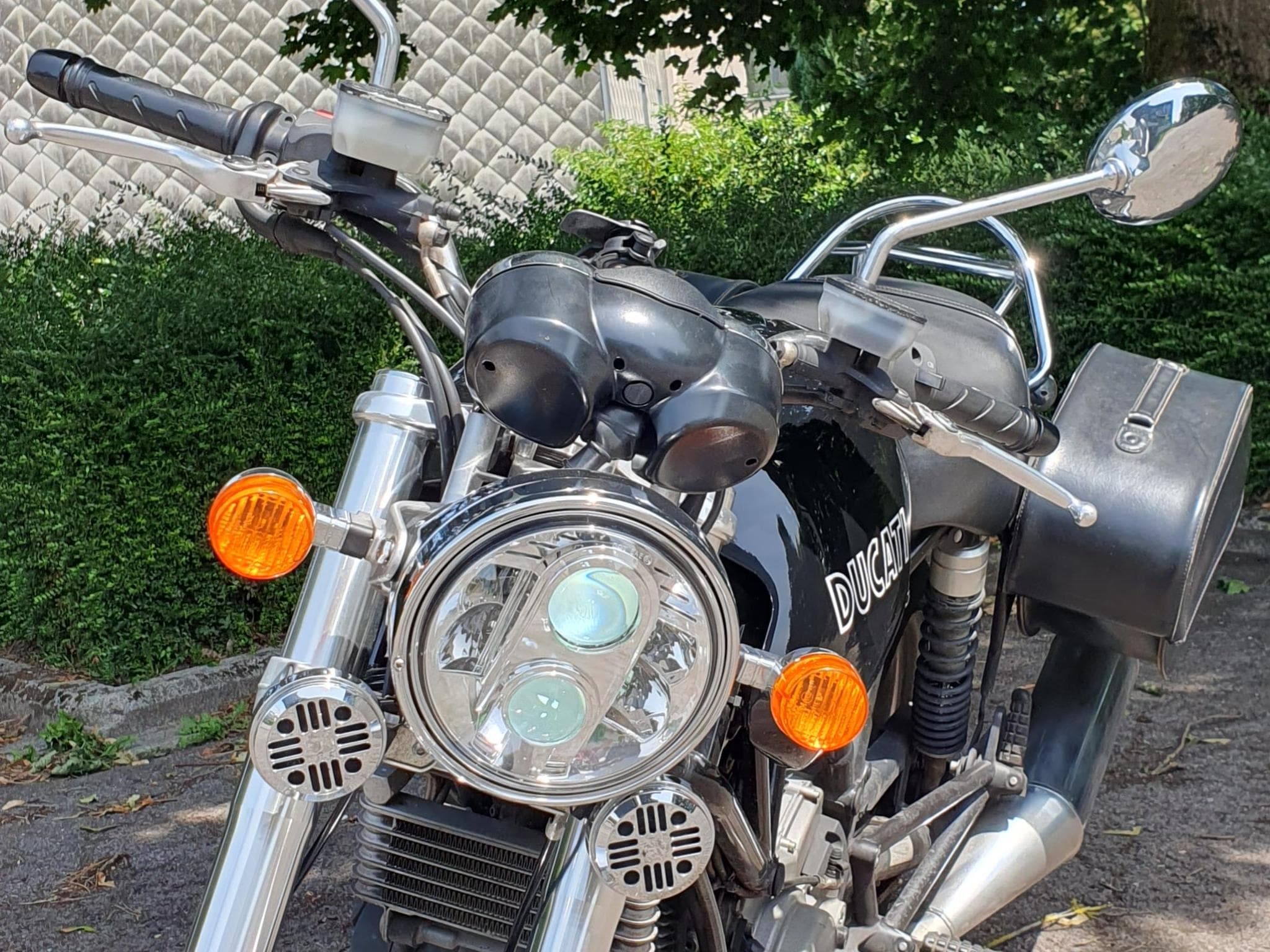 Ducati AMG GT GT1000 Touring (2010) - Foto 3