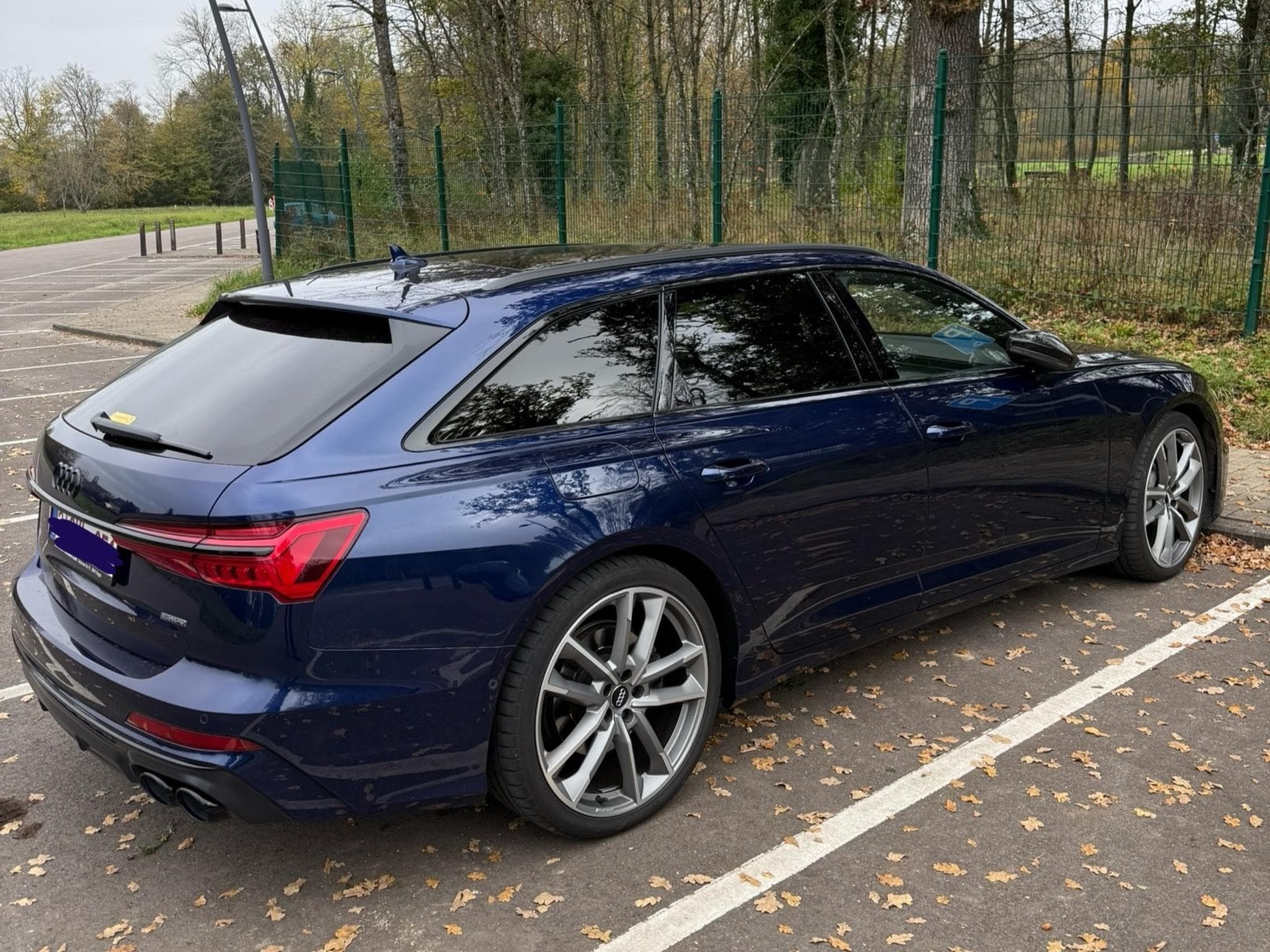 Audi A6 avant Sline (2019) - Photo 3