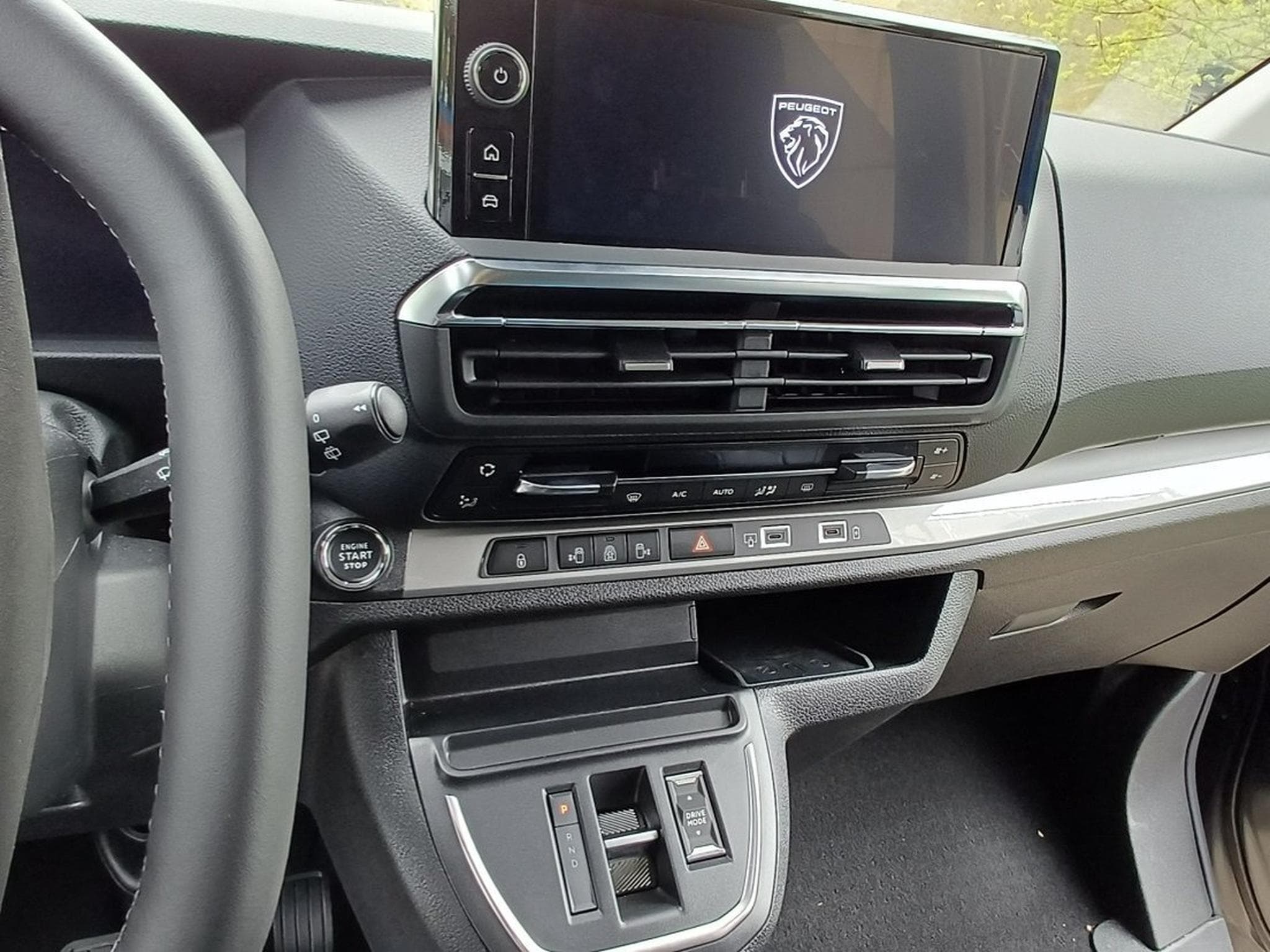 Peugeot Traveller 2.2 Diesel 180 EAT8 Allure L2 (2026) - Photo 10