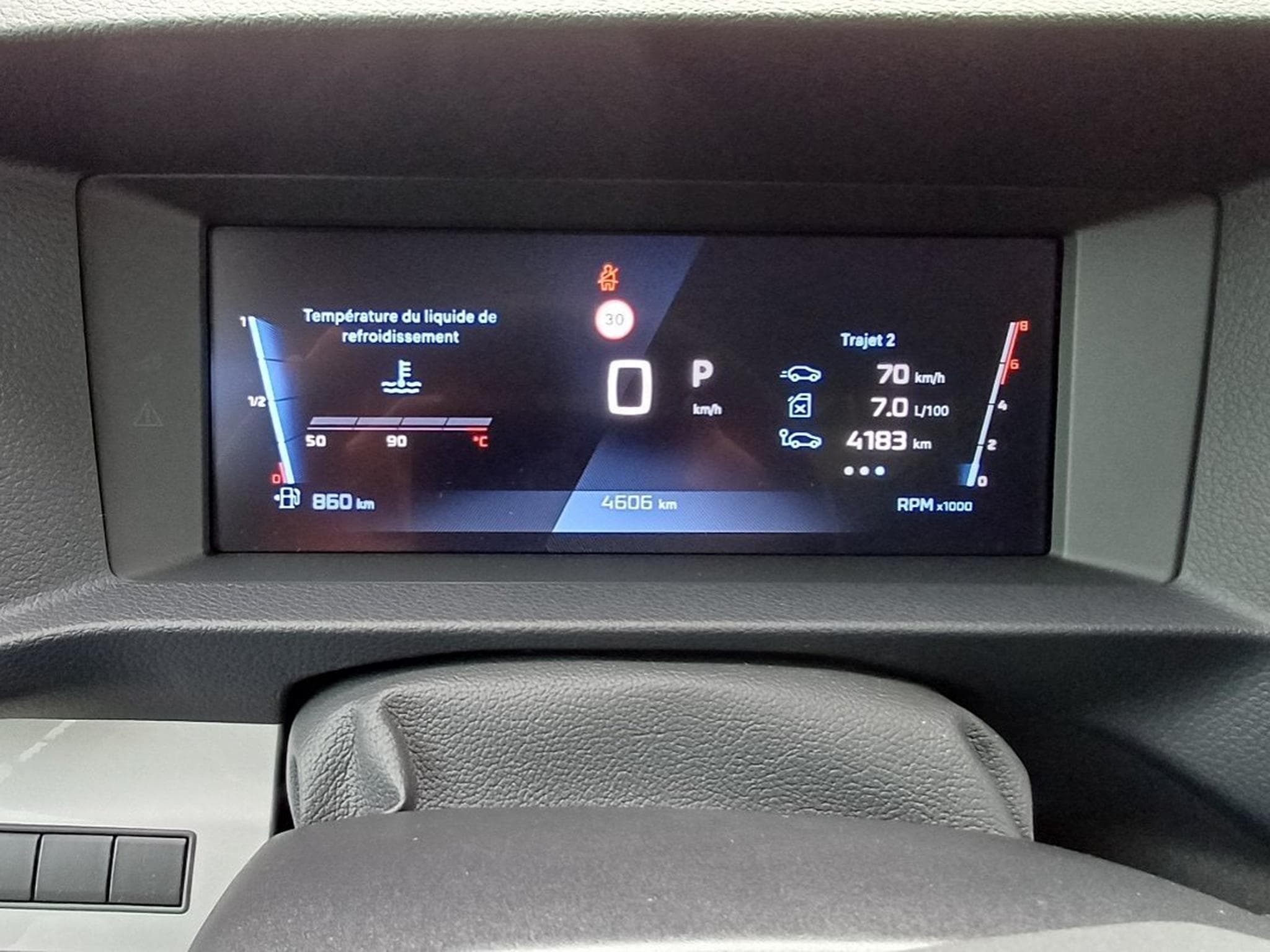 Peugeot Traveller 2.2 Diesel 180 EAT8 Allure L2 (2026) - Photo 12