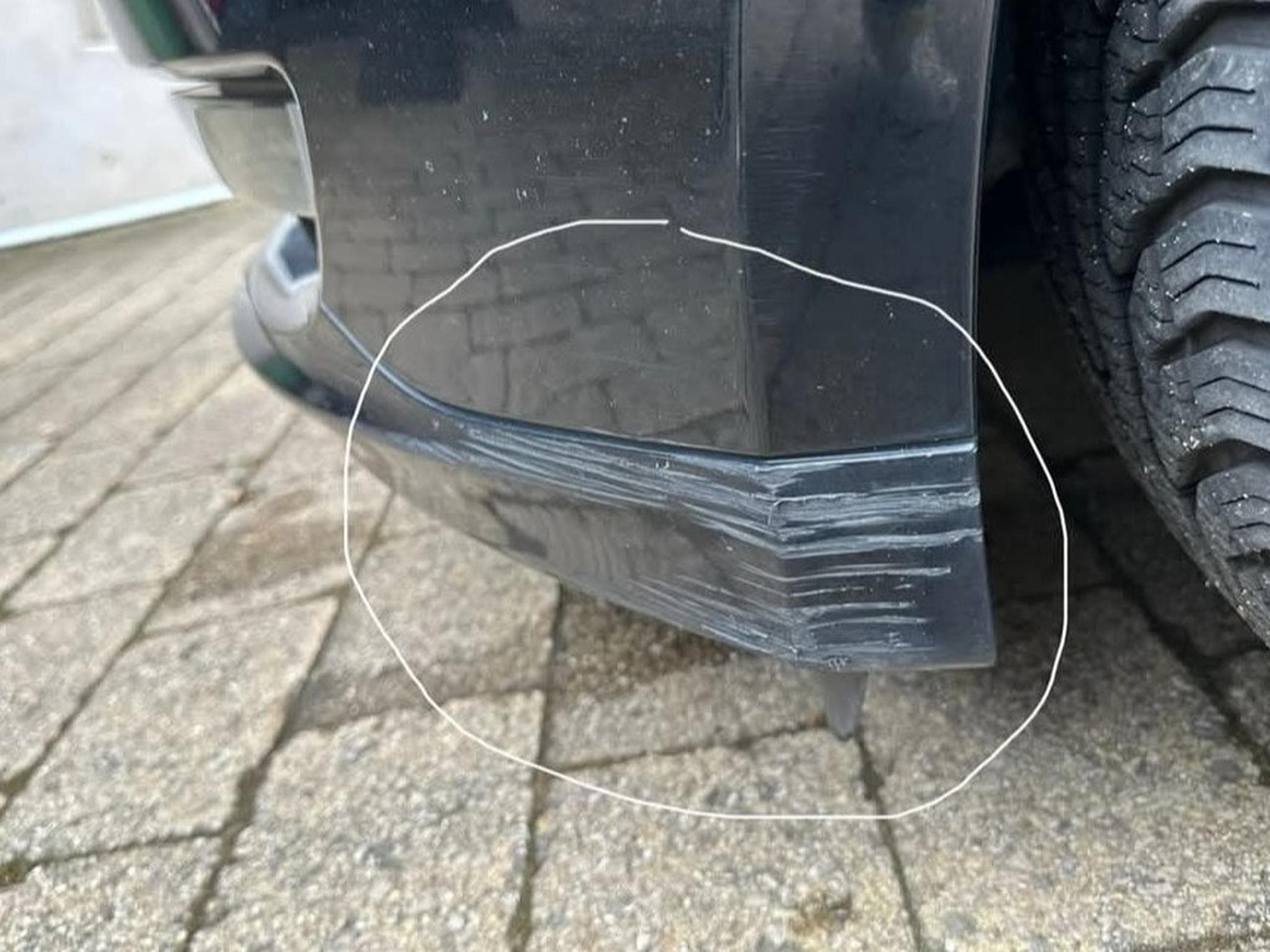 BMW 118 HATCH (2011) - Photo 11