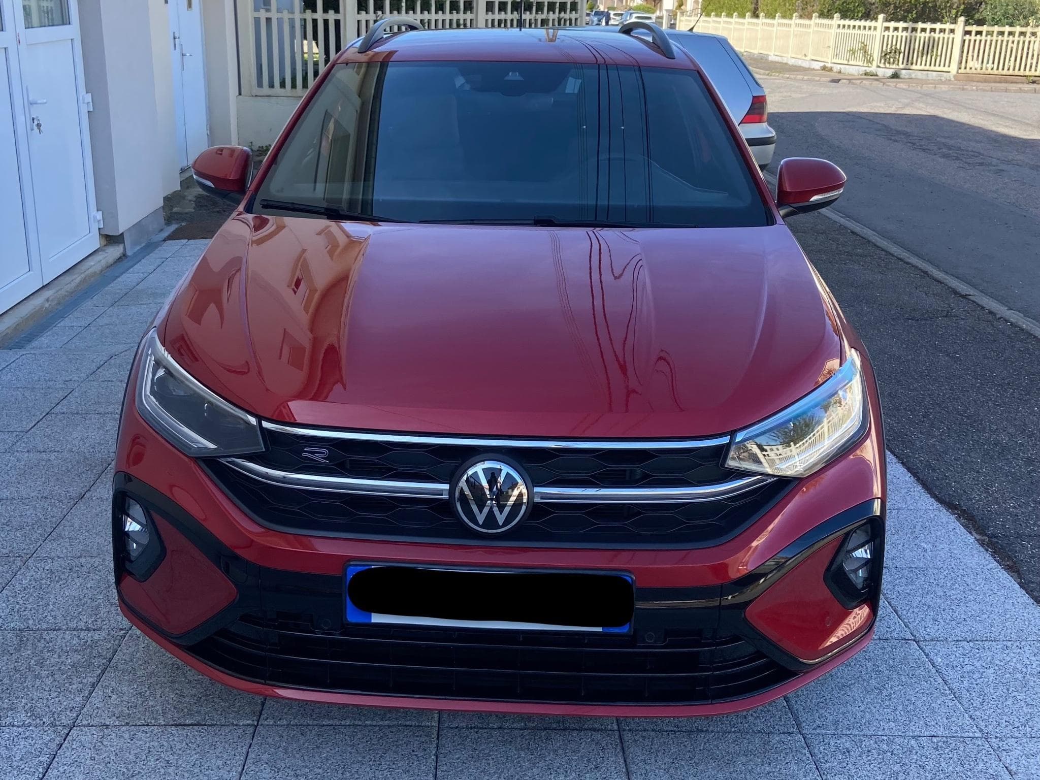 VW Taigo Taigo 1.0 TSI 115 DSG R-Line Matrix (2025) - Photo 3