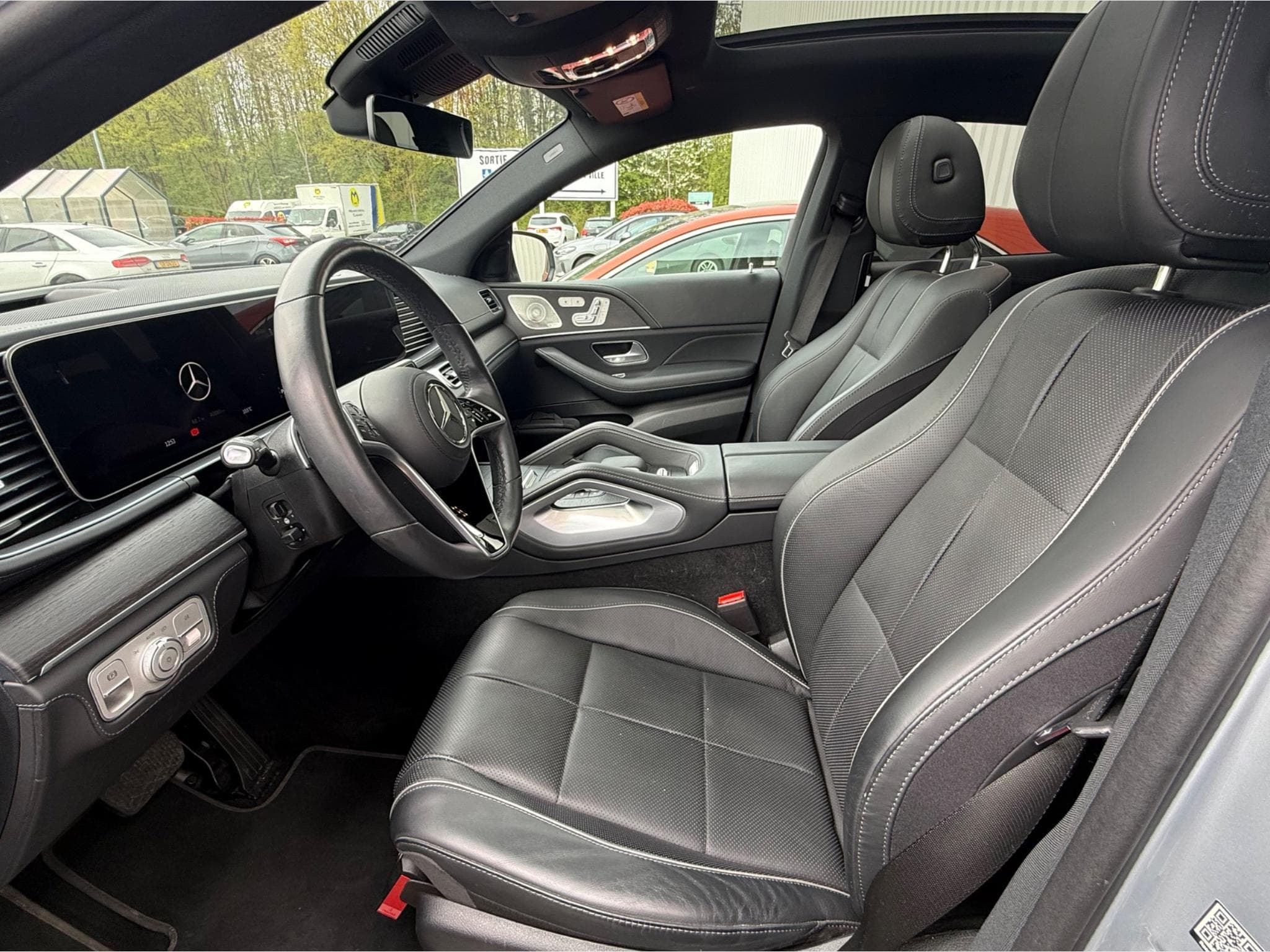 Mercedes GLE 400 GLE 400e Coupé AMG Line (2024) - Photo 12