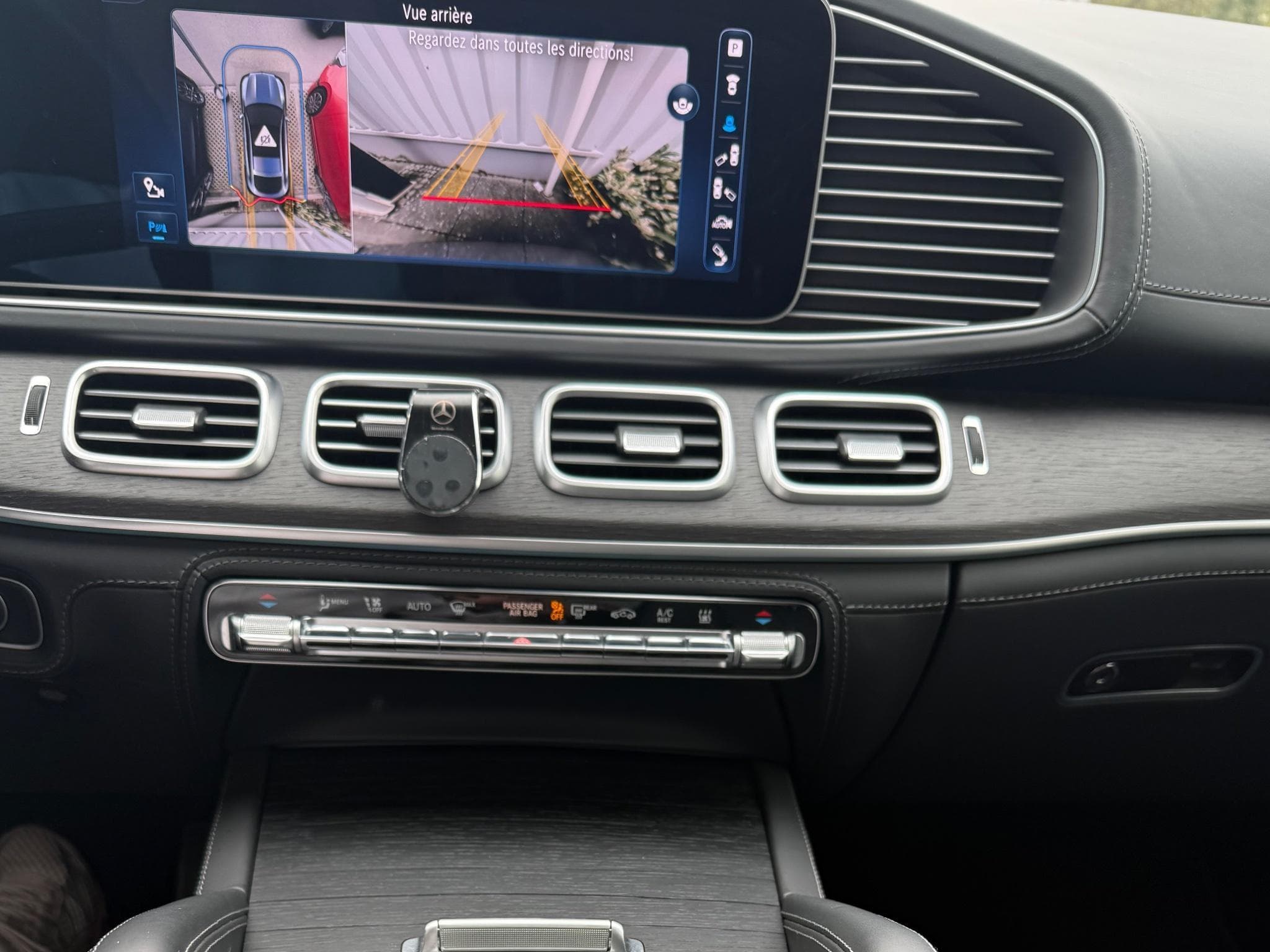 Mercedes GLE 400 GLE 400e Coupé AMG Line (2024) - Photo 14