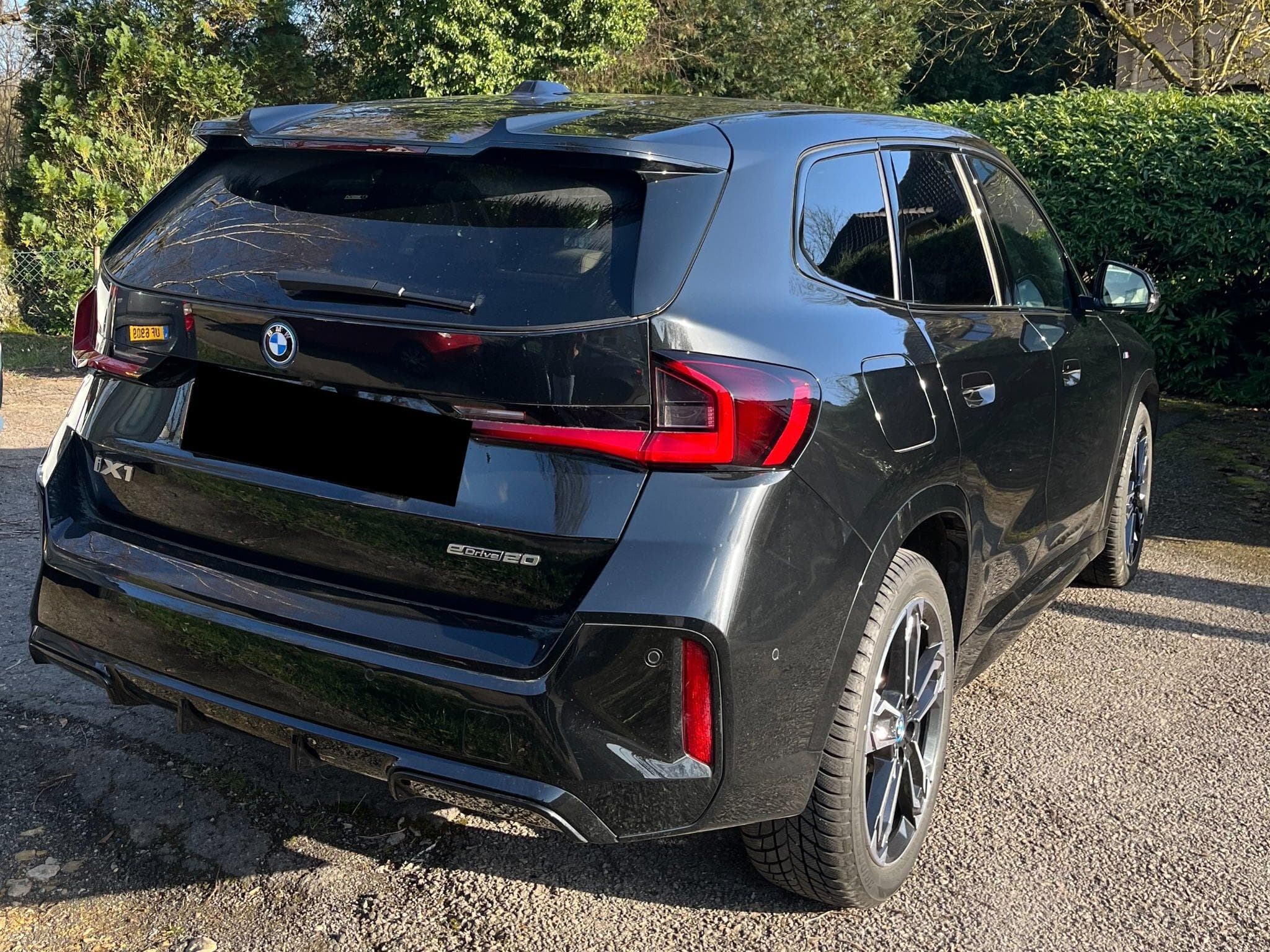 BMW iX1 eDrive20 150kW/204ch - Reprise Leasing (2025) - Photo 5