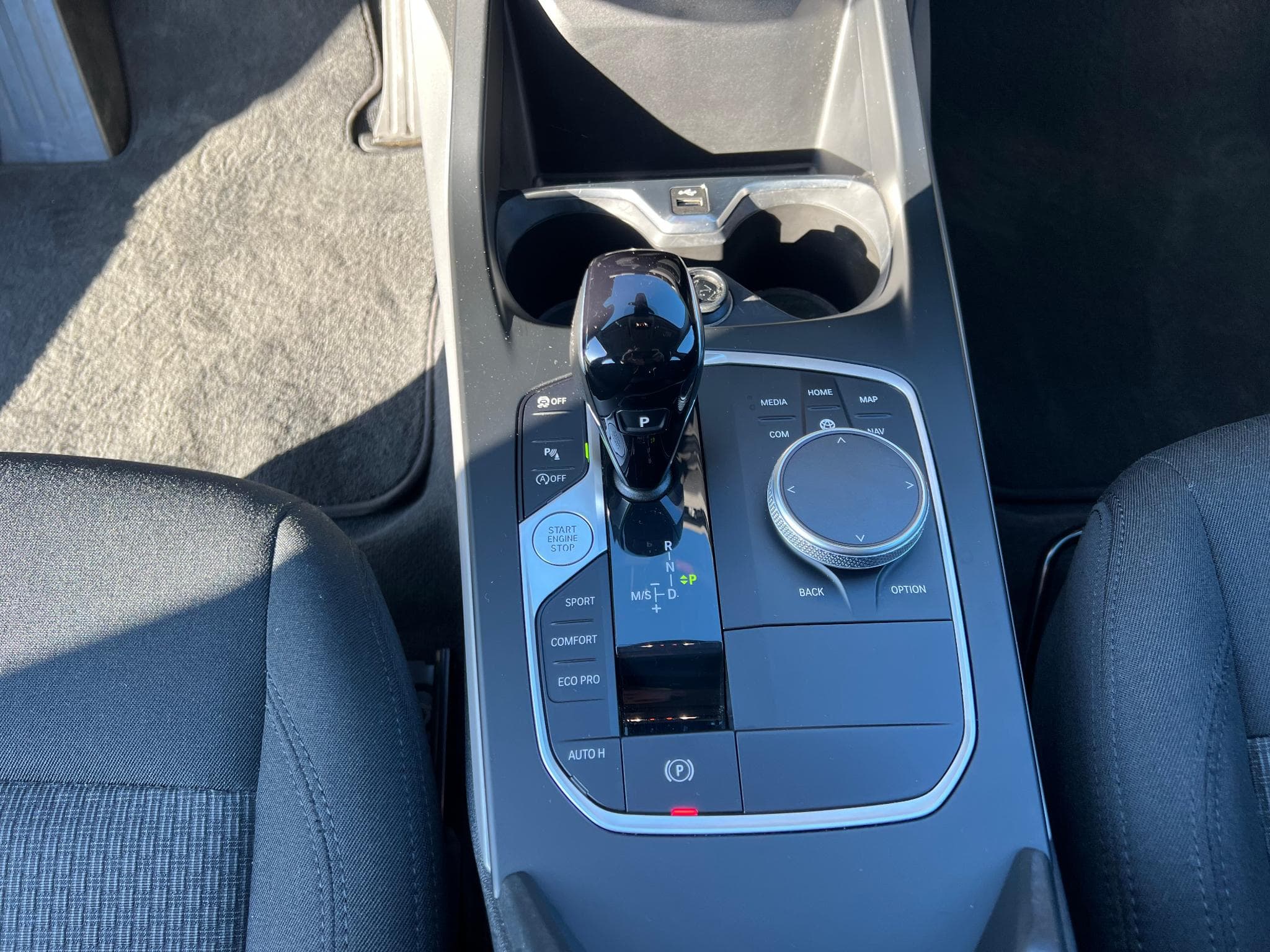 BMW 116 116 i BUSINESS EDITION (2022) - Photo 8