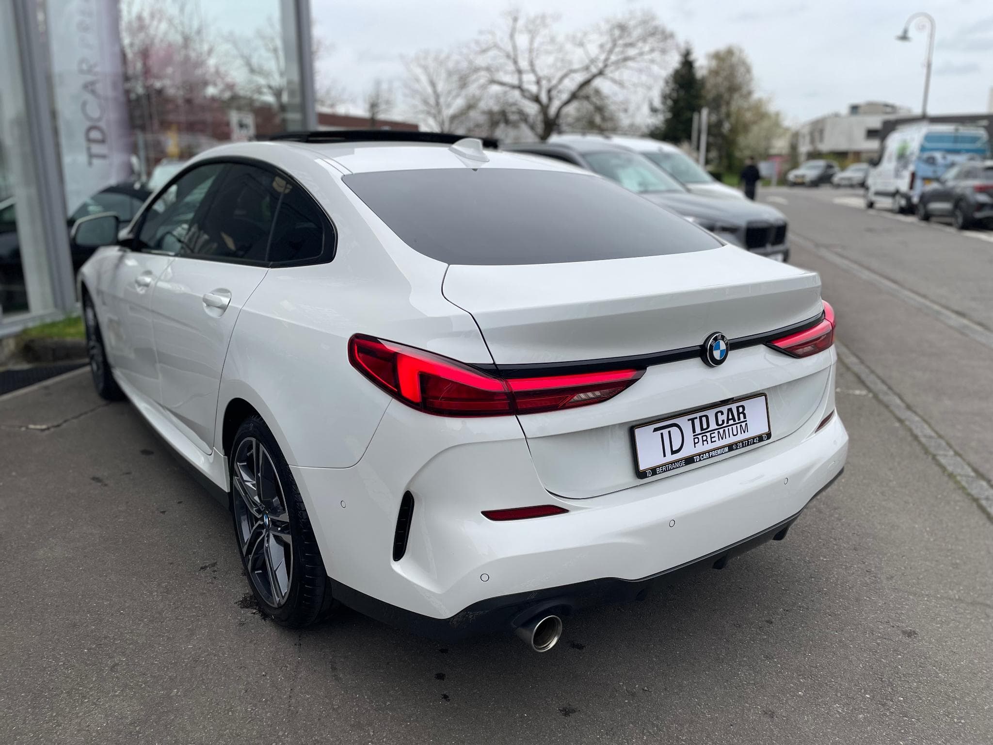 BMW 218 Gran Coupé i Pack M Auto Toit Ouvrant (2024) - Photo 14