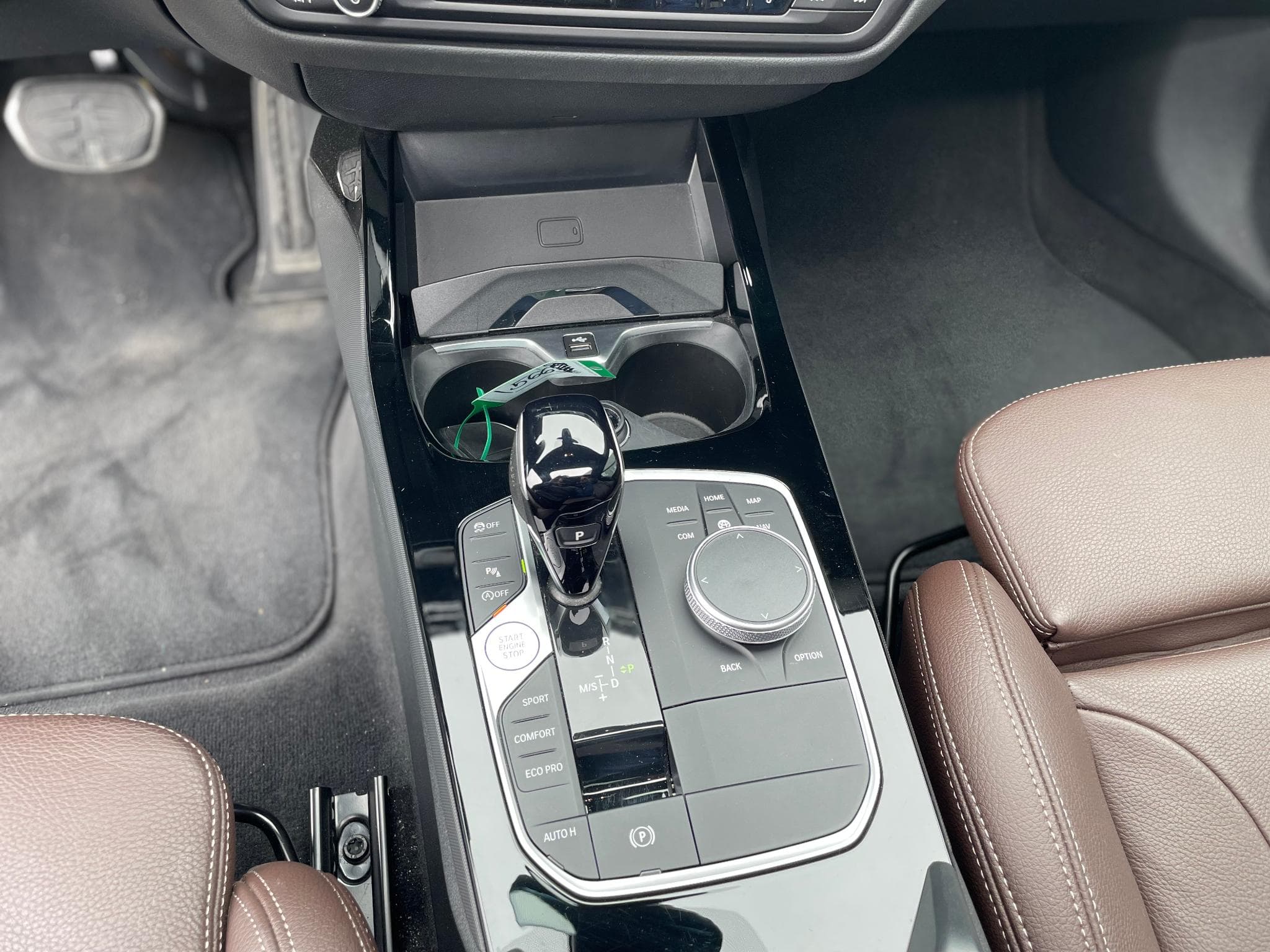 BMW 218 Gran Coupé i Pack M Auto Toit Ouvrant (2024) - Photo 9