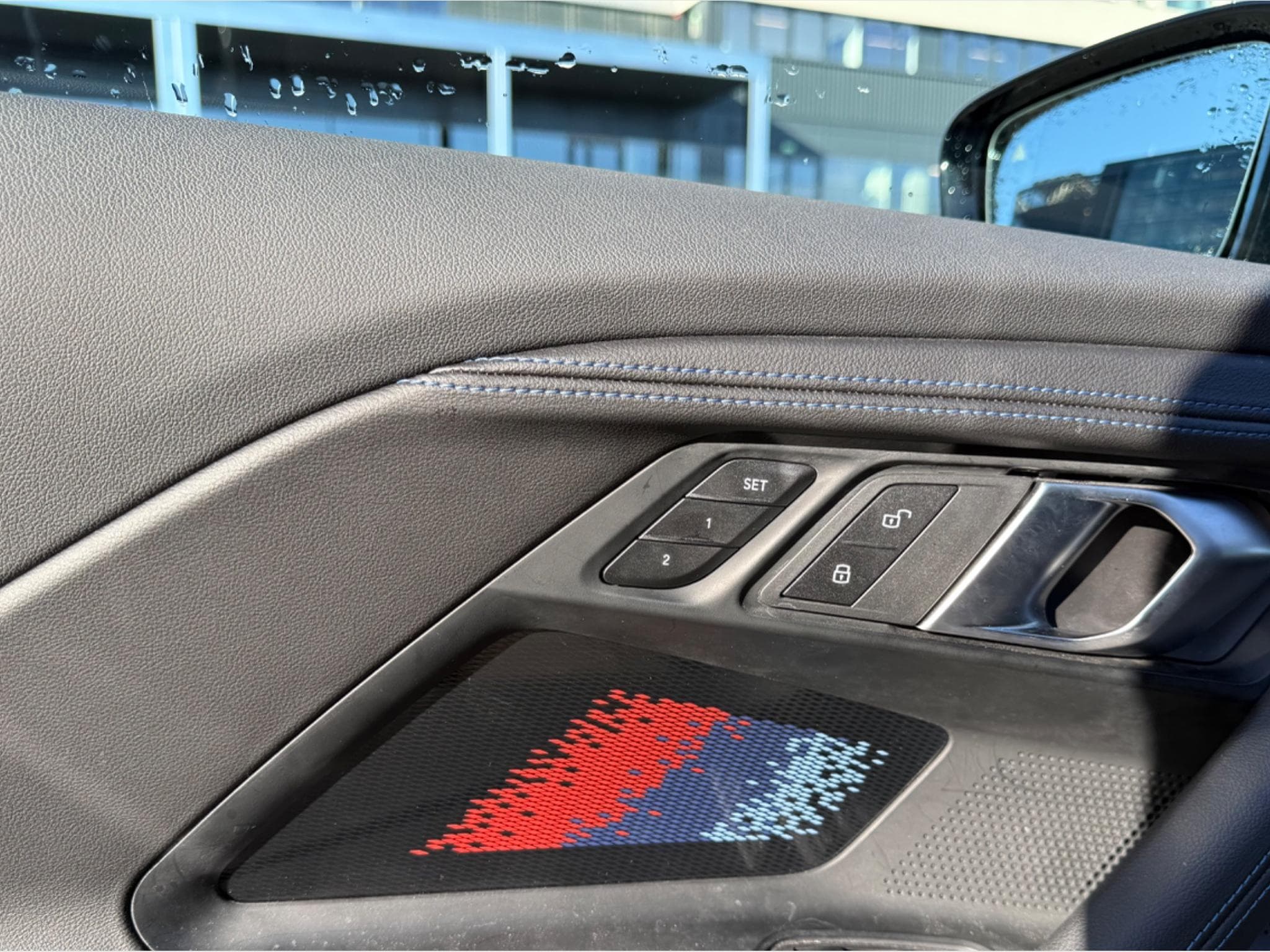 BMW M2 (2024) - Photo 6