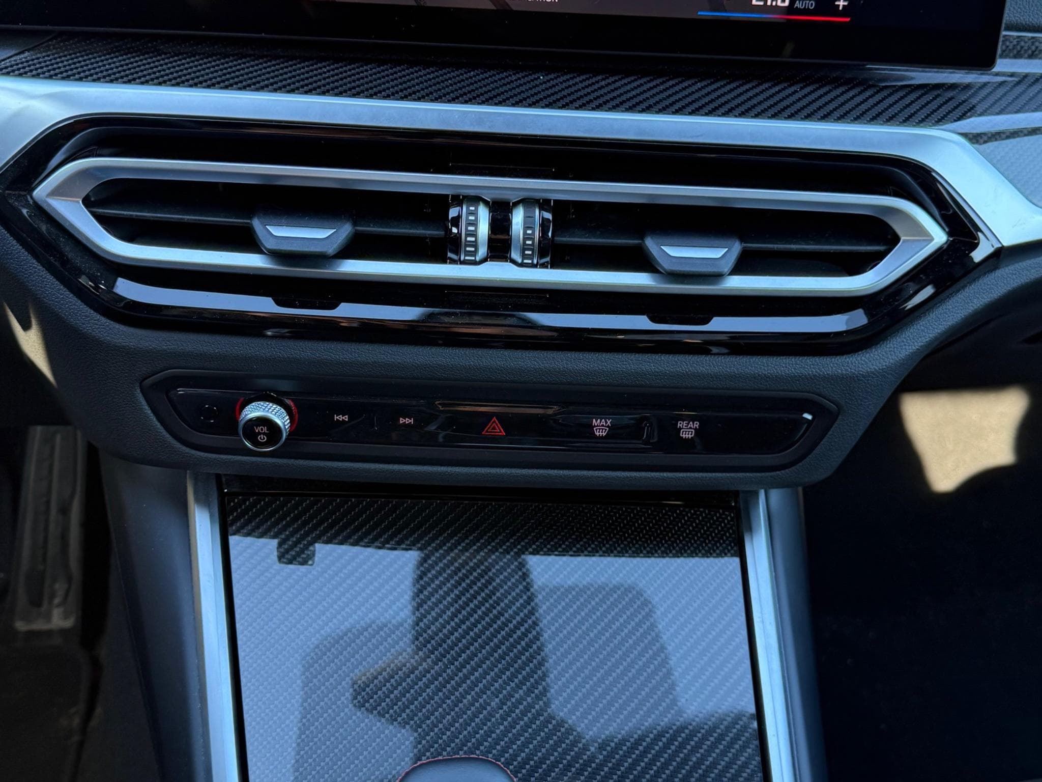 BMW M2 (2024) - Photo 10