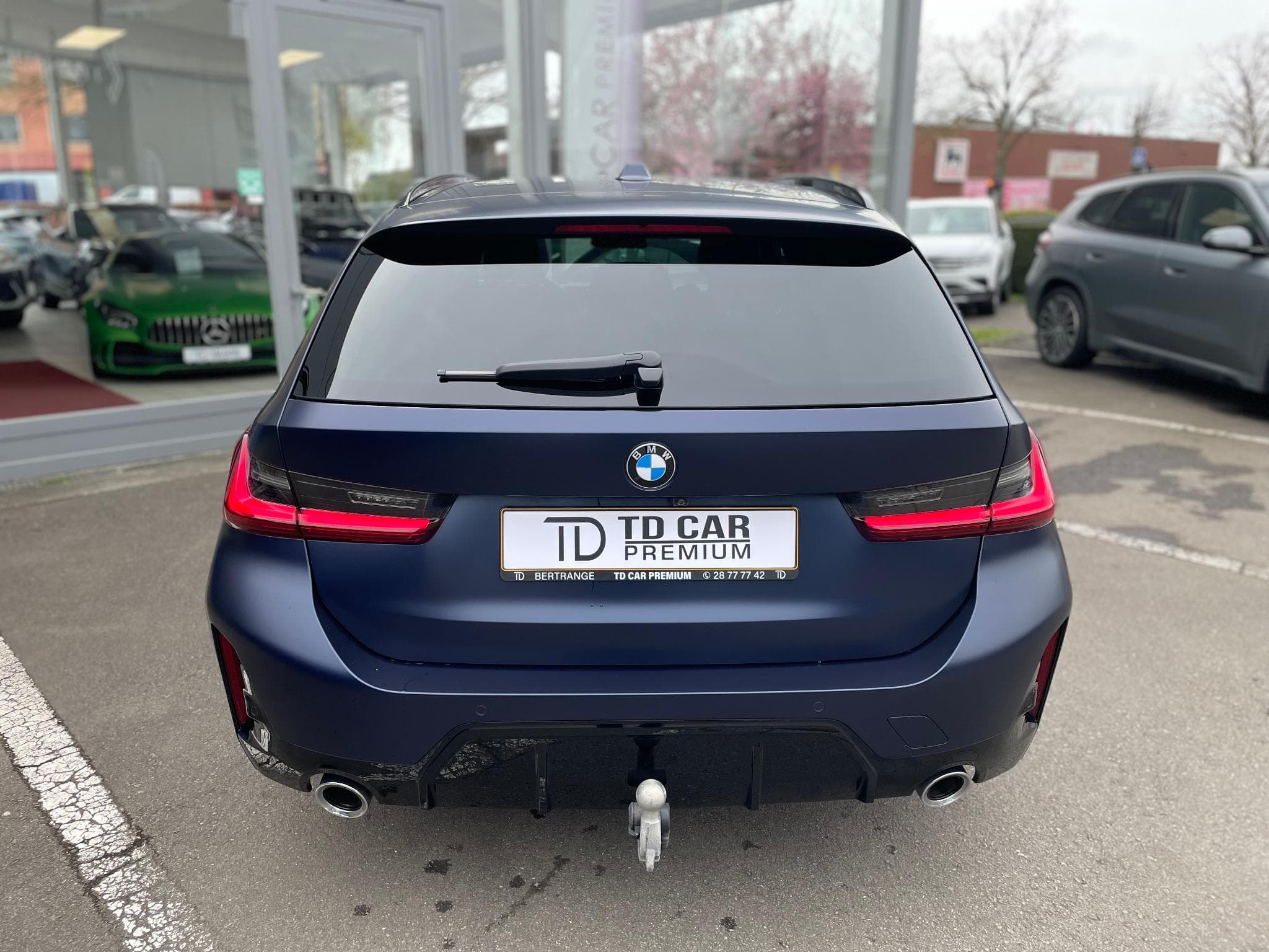 BMW Série 3 20 xDrive Touring M Auto Frozen blue (2024) - Photo 14