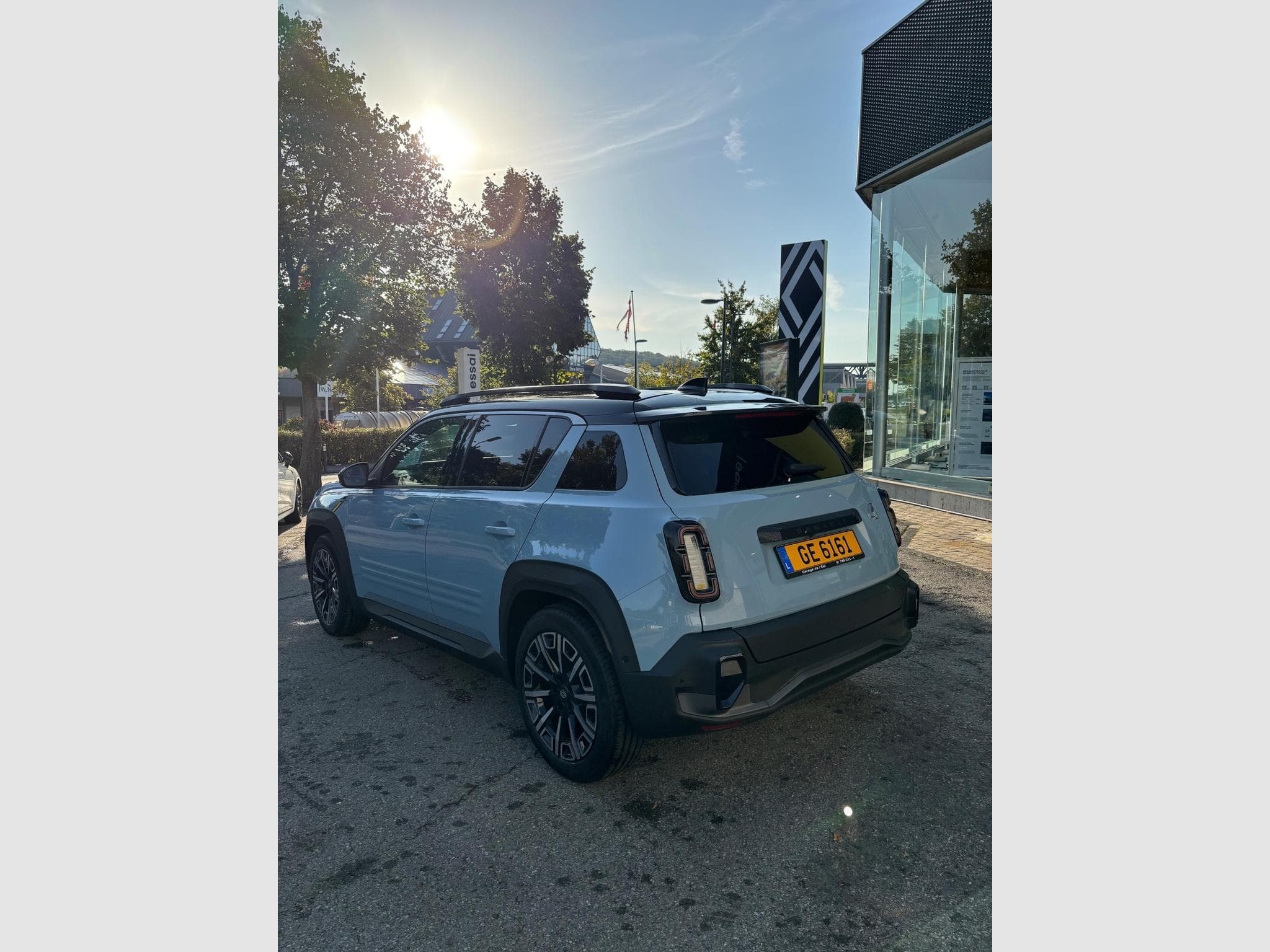 Renault 4 ICONIC (2025) - Photo 3