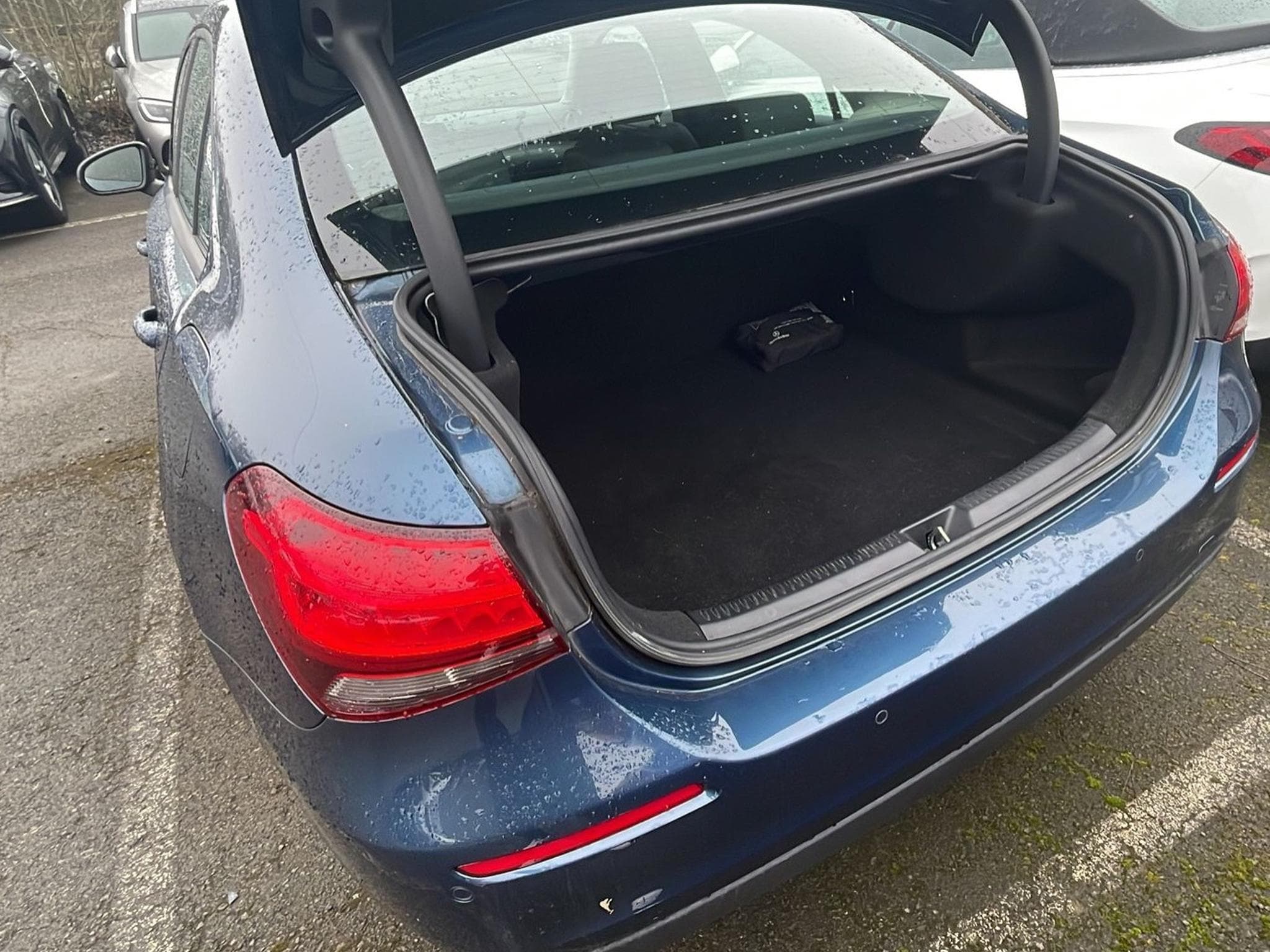 Mercedes A 180 Diesel (2021) - Photo 3