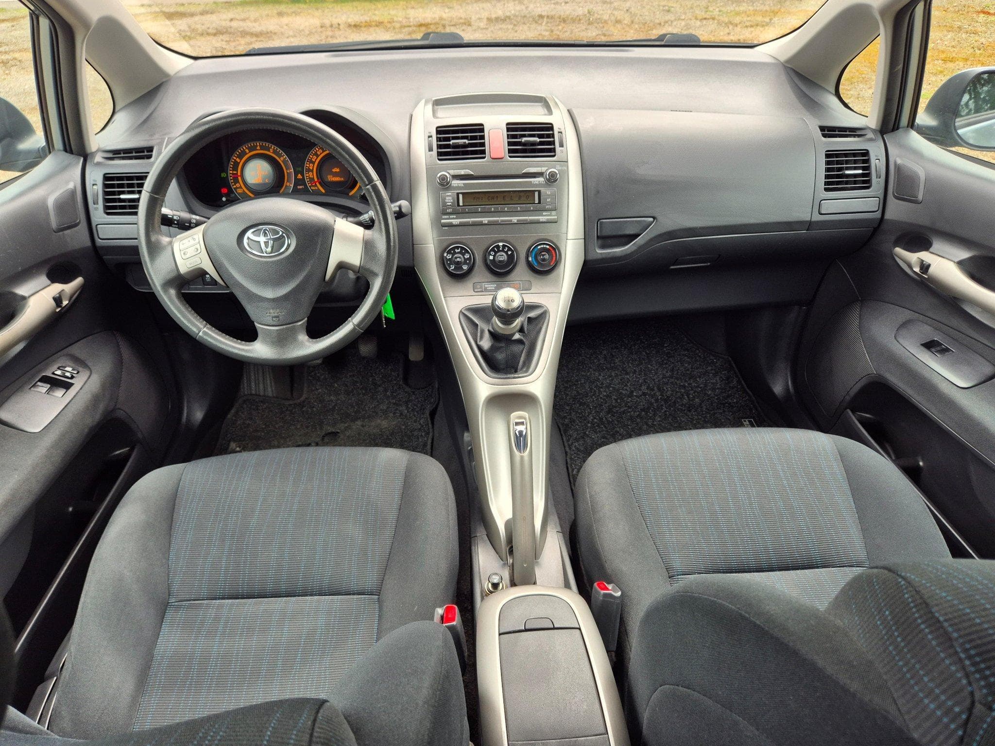 Toyota Auris 1.6 VVT-i 125 Team Edition (2008) - Photo 3