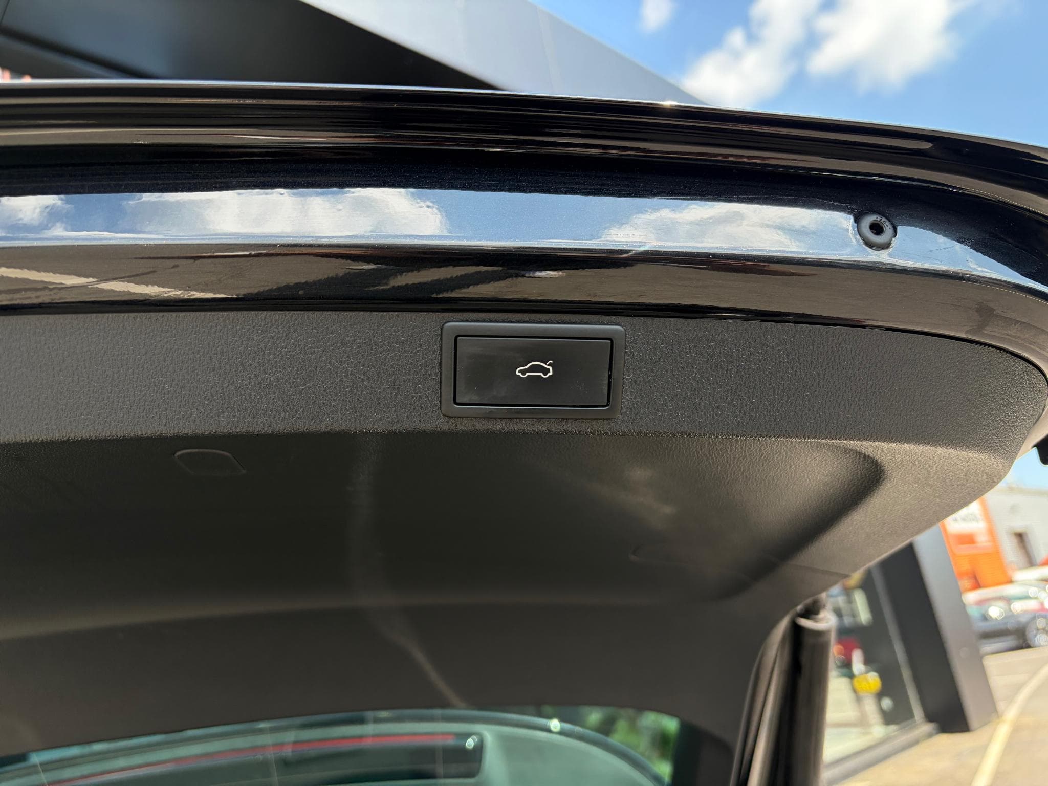 Skoda Octavia RS 2.0L 200CV (2023) - Photo 9