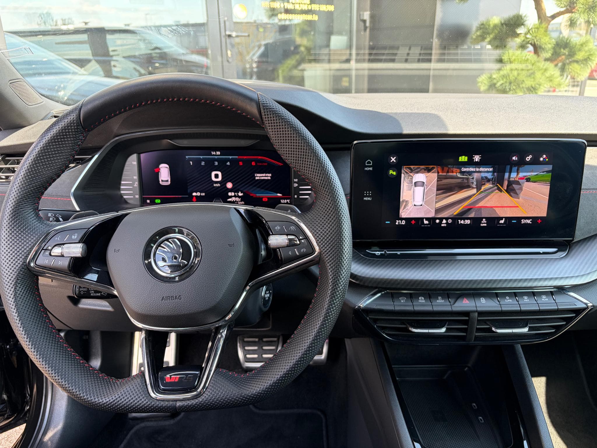 Skoda Octavia RS 2.0L 200CV (2023) - Photo 5