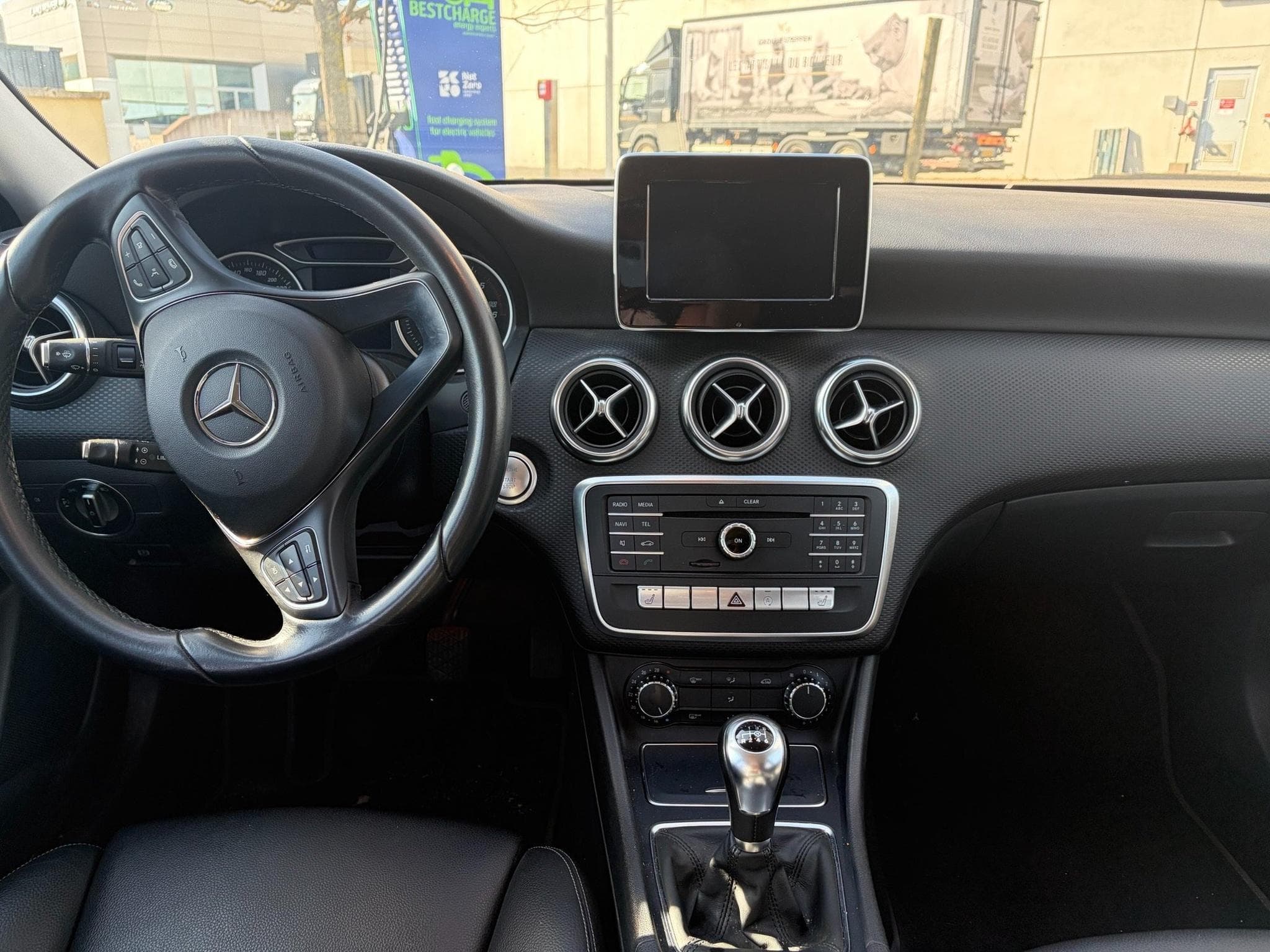 Mercedes A 180 Diesel (2017) - Foto 10