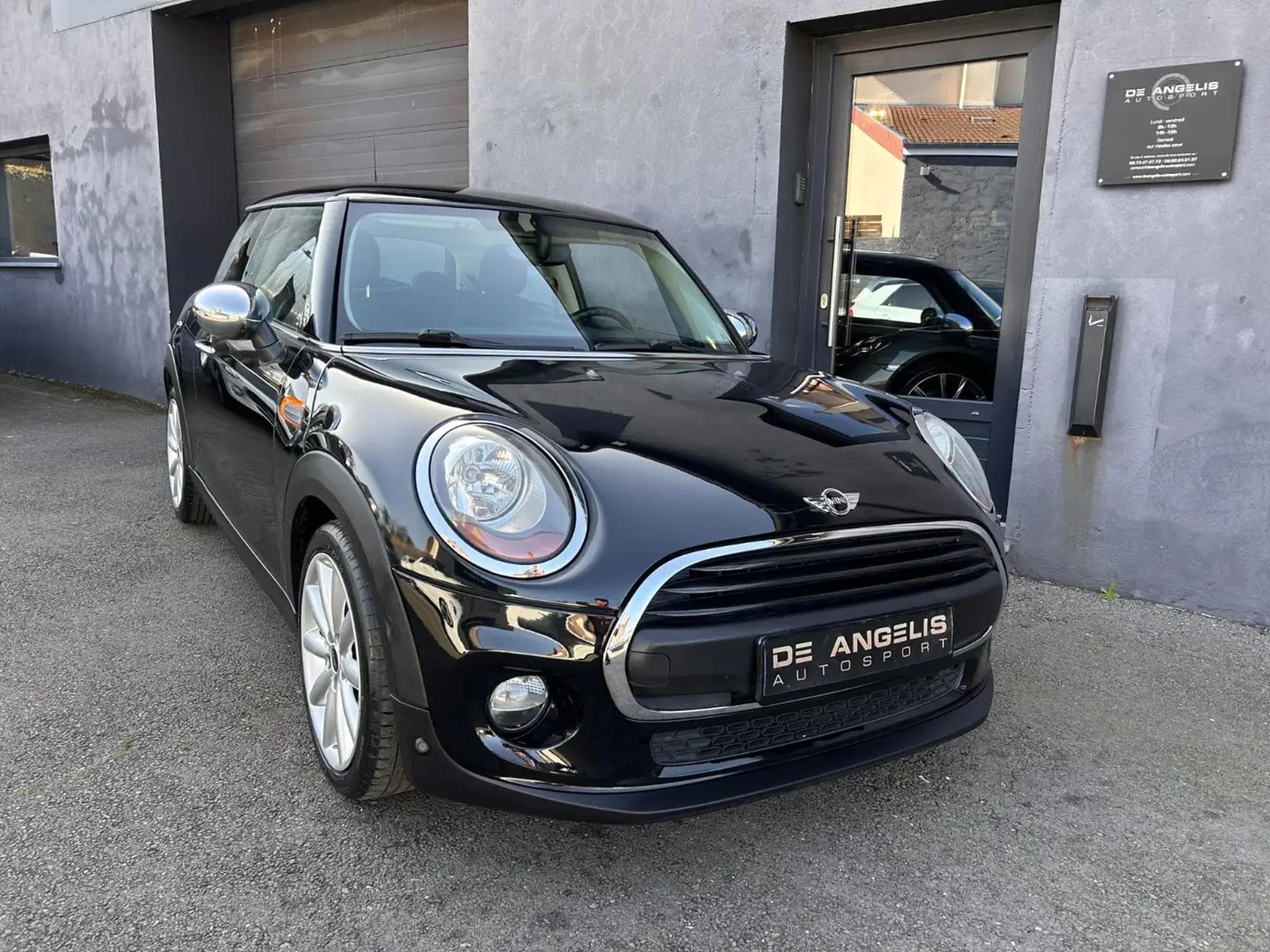 MINI Cooper 1.5 95 ONE D (2016) - Photo 3