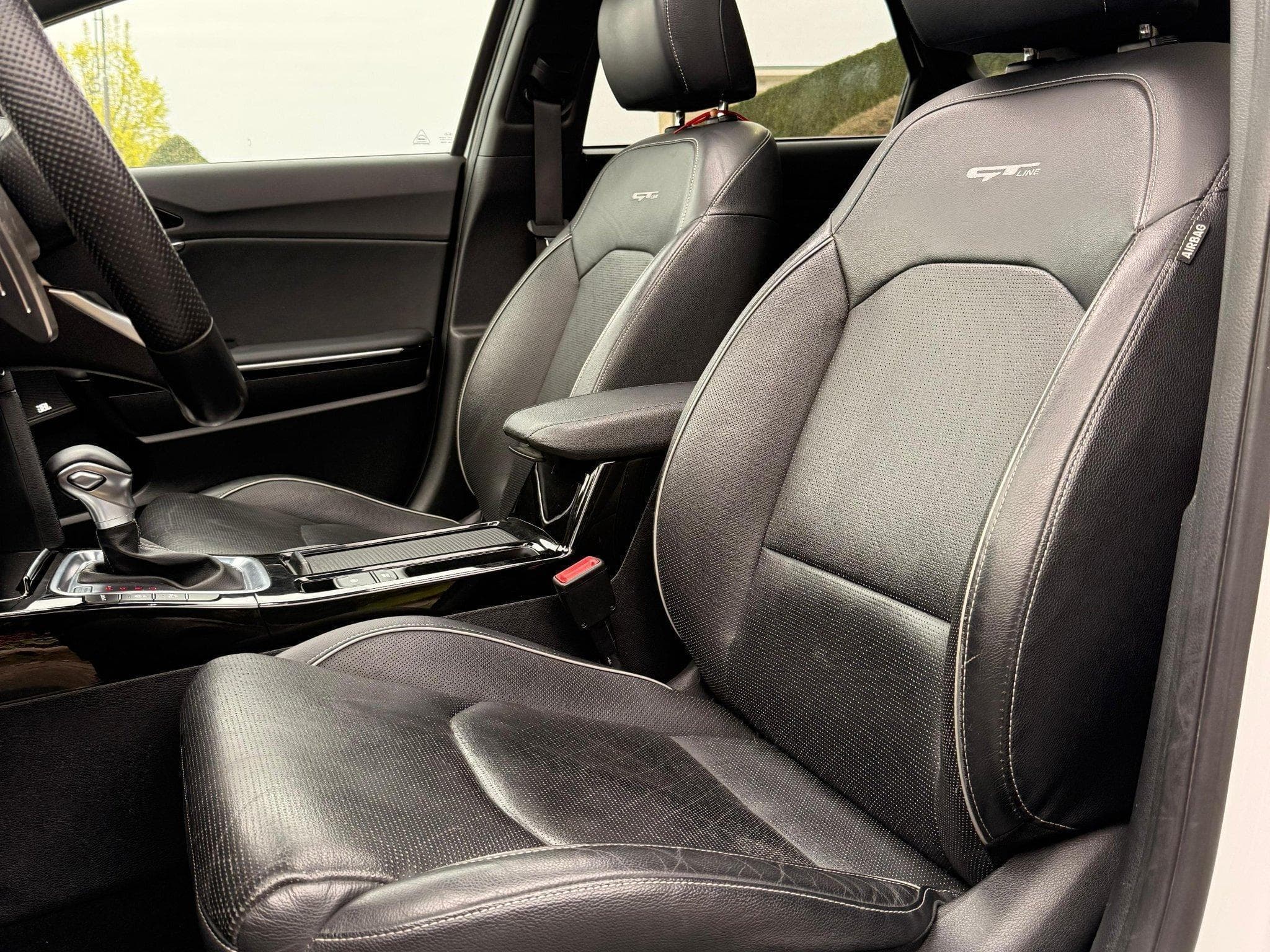 Kia ProCeed 1.6 CRDi GT-Line (2019) - Photo 10