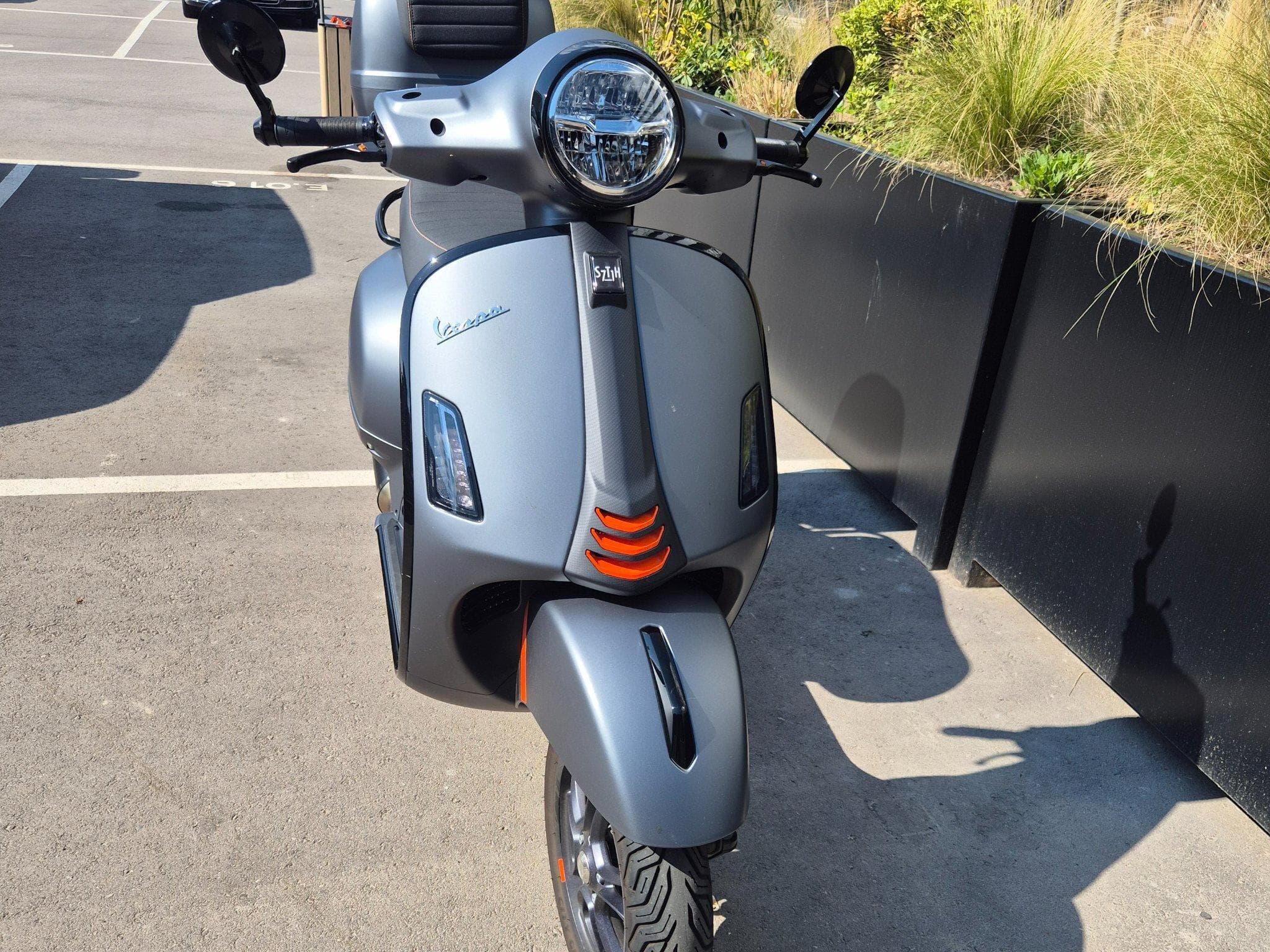 Vespa GTS Super Sport 300 (2023) - Foto 2