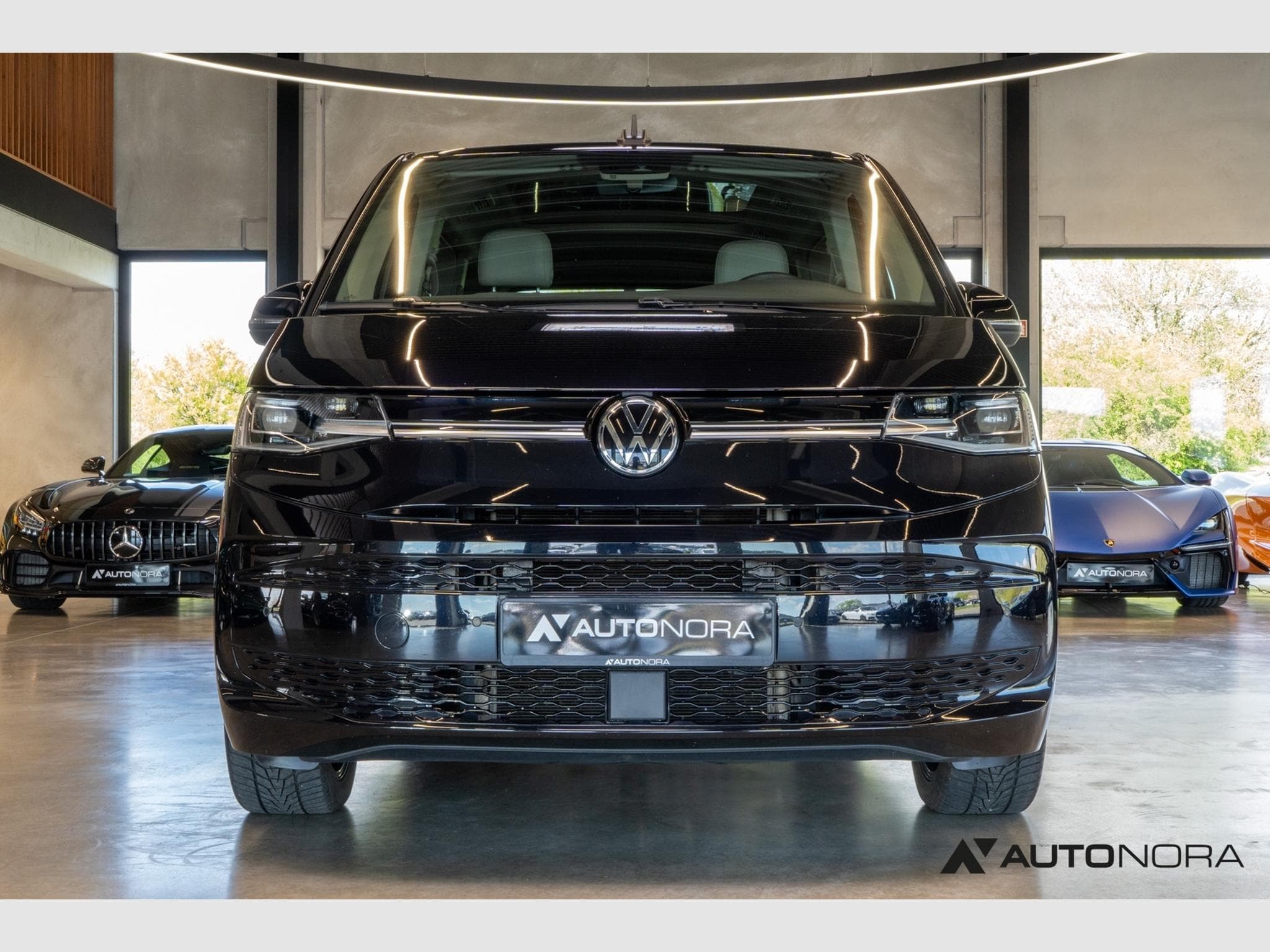 VW T7 Multivan 1.4 TSI eHybrid Life lang (2022) - Photo 10