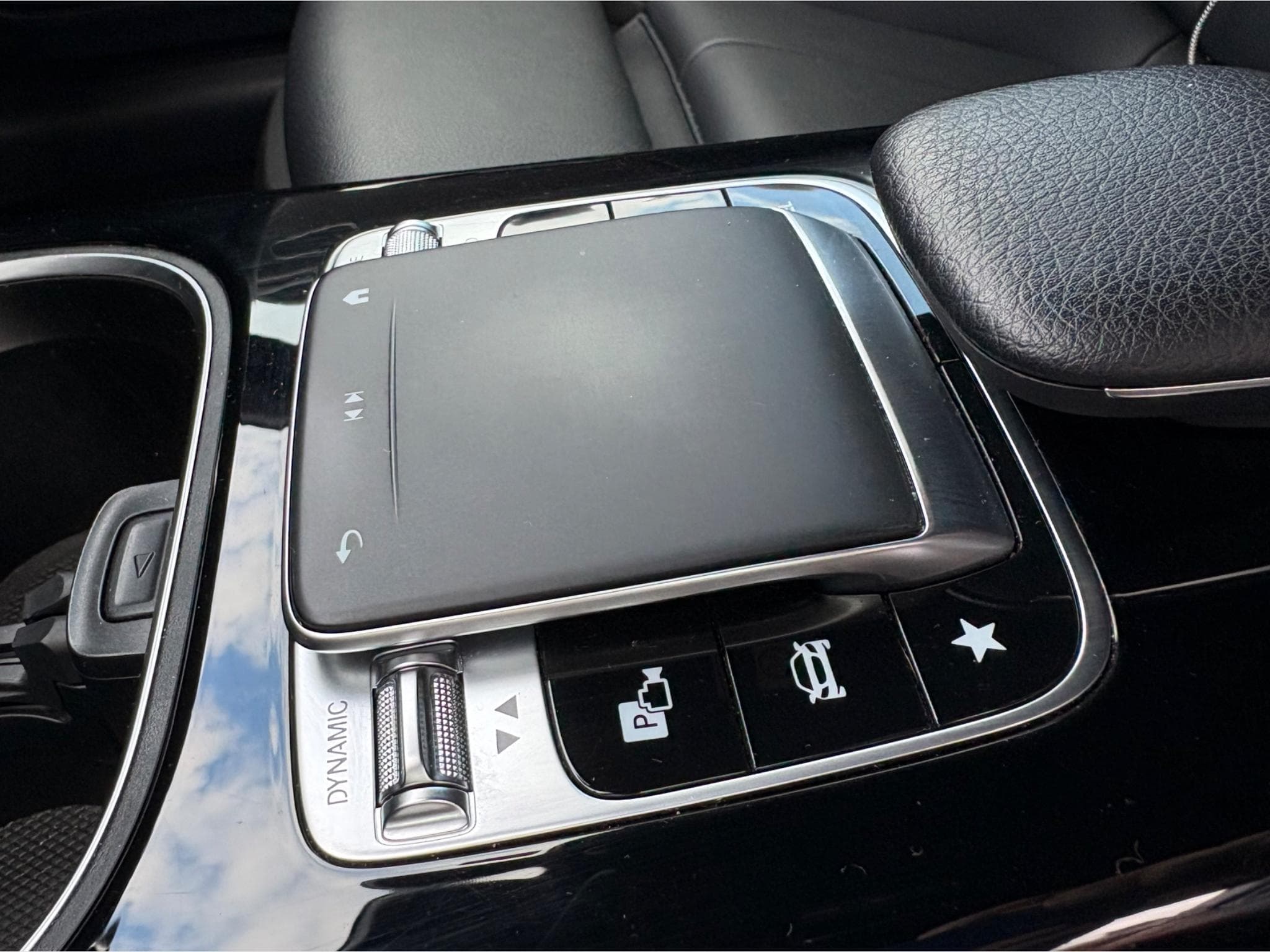 Mercedes A 250 250e plug-in | 8G-DCT Progressive Line (2020) - Foto 9