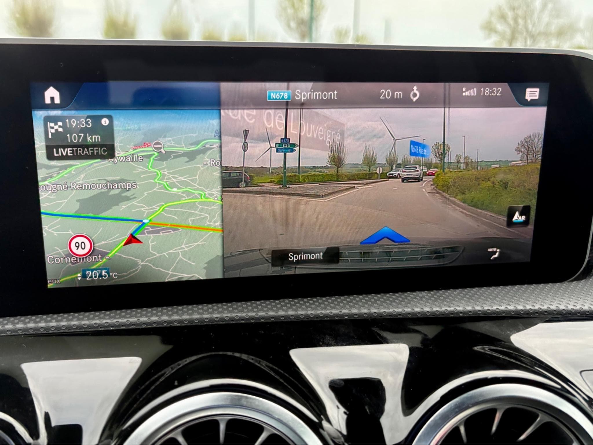 Mercedes A 250 250e plug-in | 8G-DCT Progressive Line (2020) - Foto 13