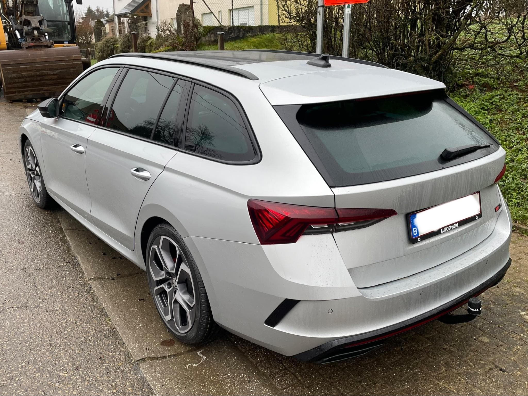 Skoda Octavia Combi RS TDI 200cv (2023) - Photo 2