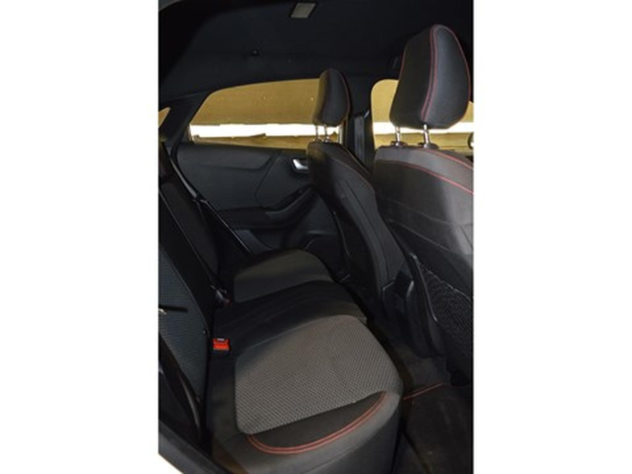 Ford Puma ST-Line 1.0i EcoBoost mHEV 125ps / 92kW M6 (2020) - Foto 11