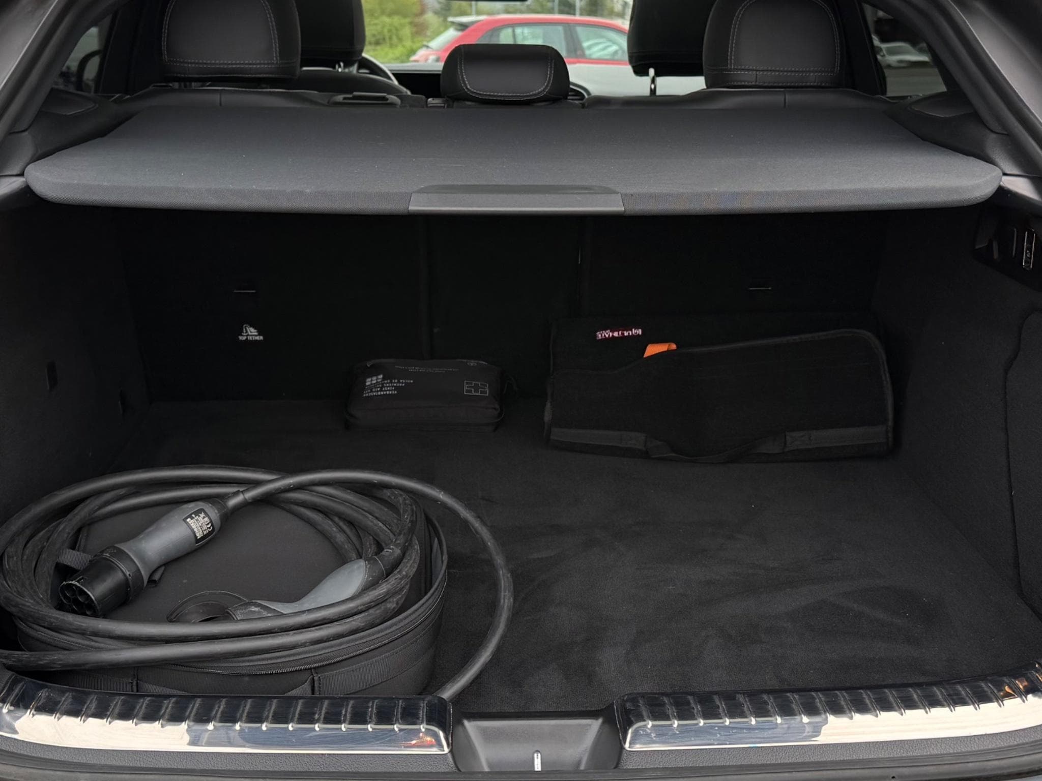 Mercedes GLE 400 GLE 400e Coupé AMG Line (2024) - Foto 3