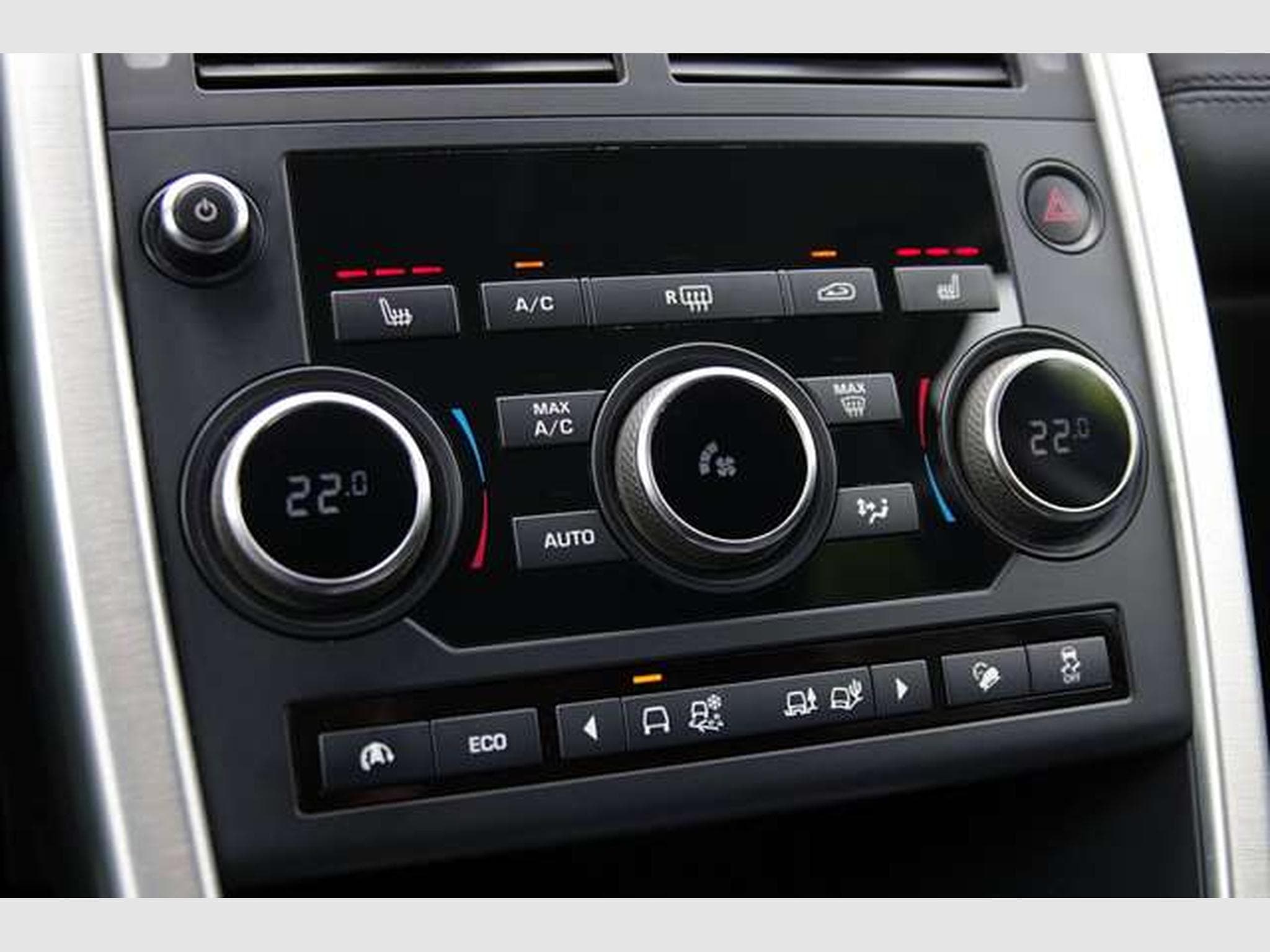 Land-Rover Discovery Sport Discovery Sport 2.0 TD4 HSE*Kamera,SHZ,U-Frei* (2017) - Photo 15