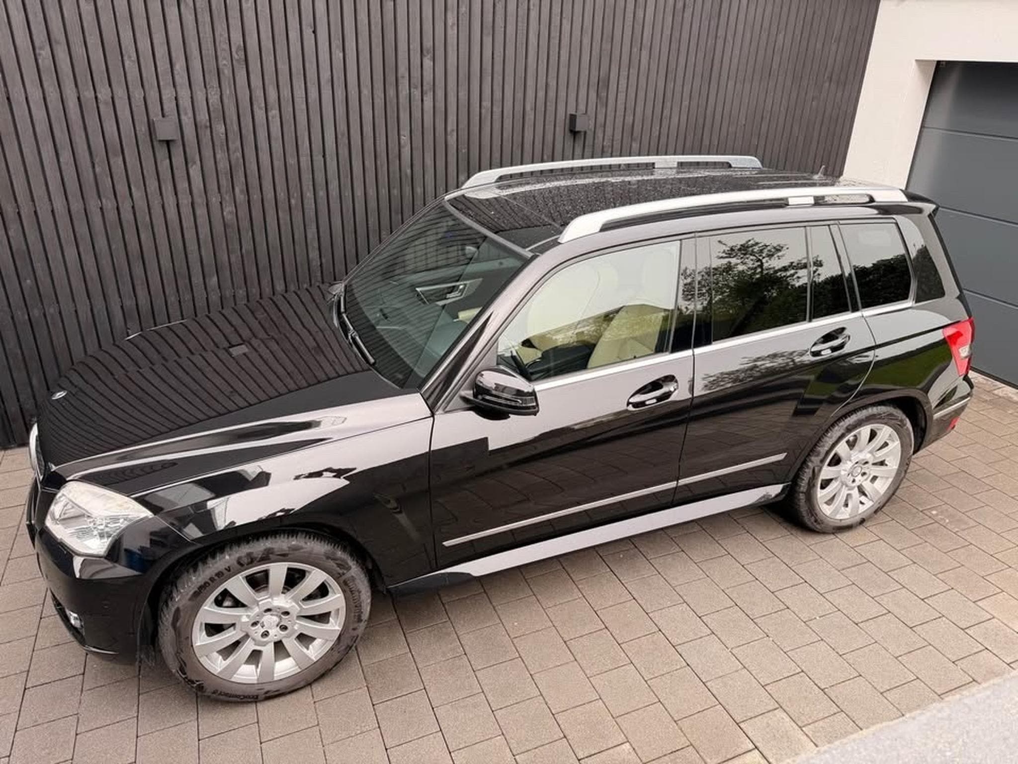Mercedes GLK 320 AMG line (2008) - Photo 1