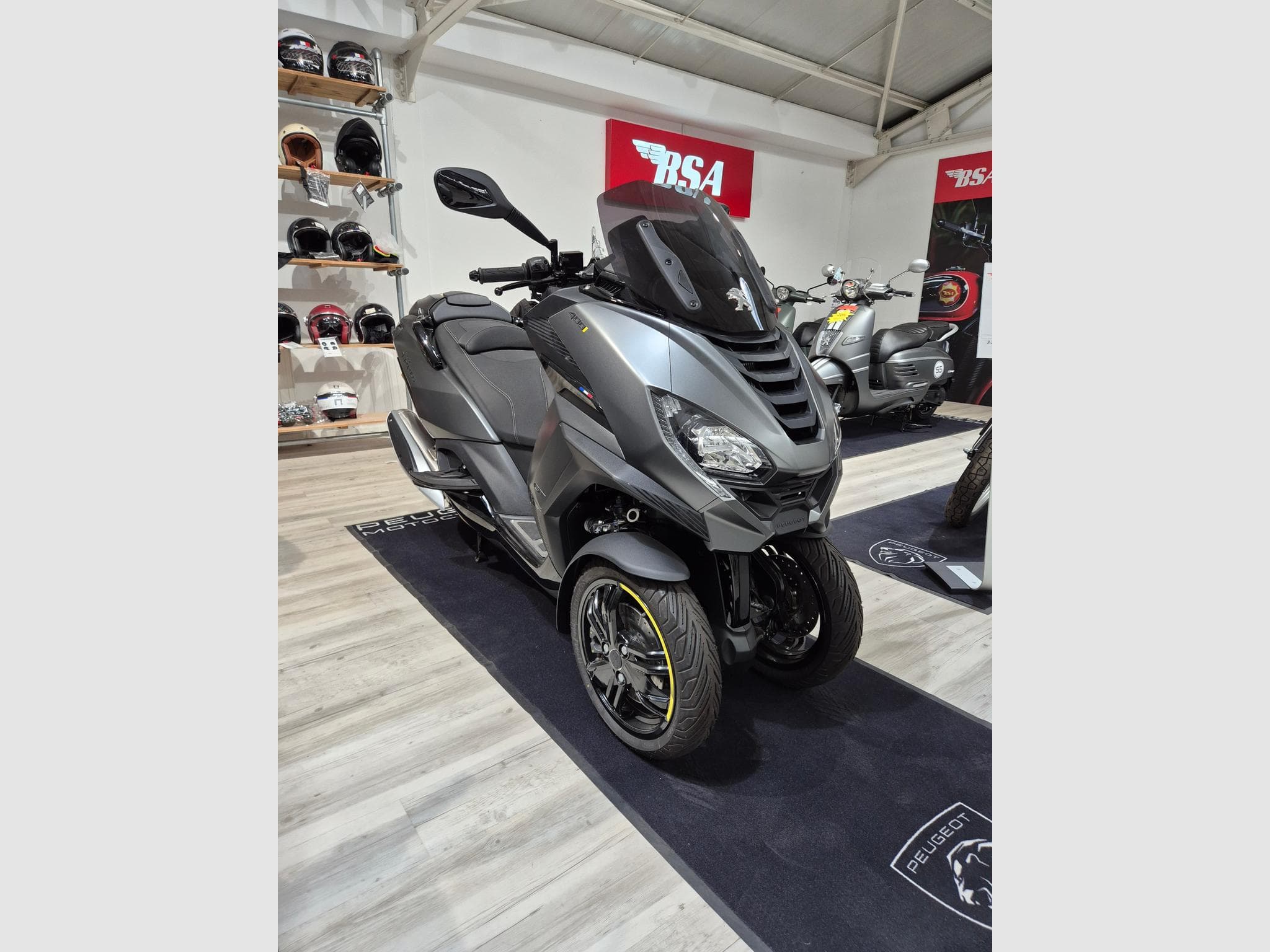 Peugeot Metropolis GT (2026) - Foto 1