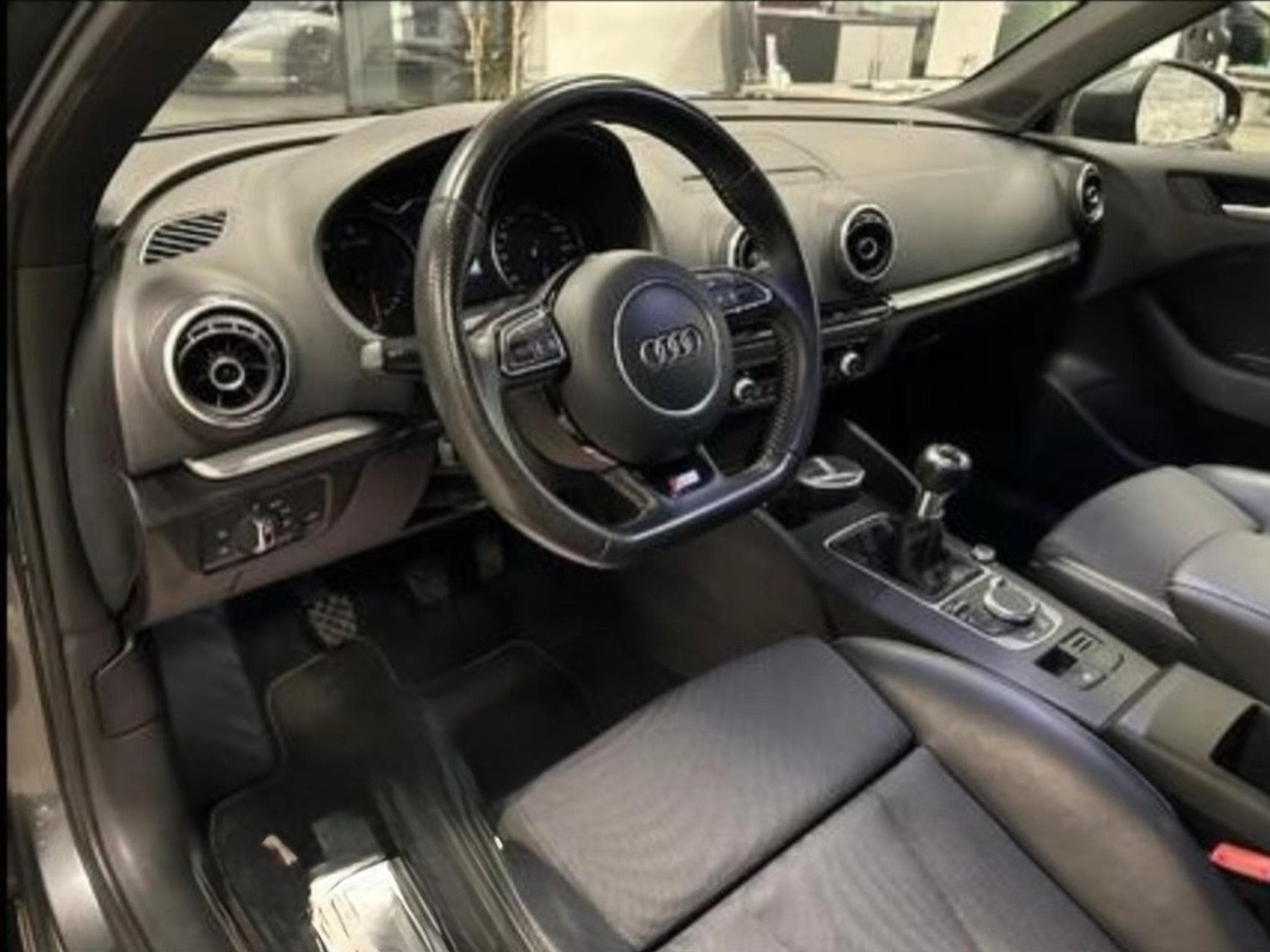 Audi A3 S -line (2016) - Photo 3