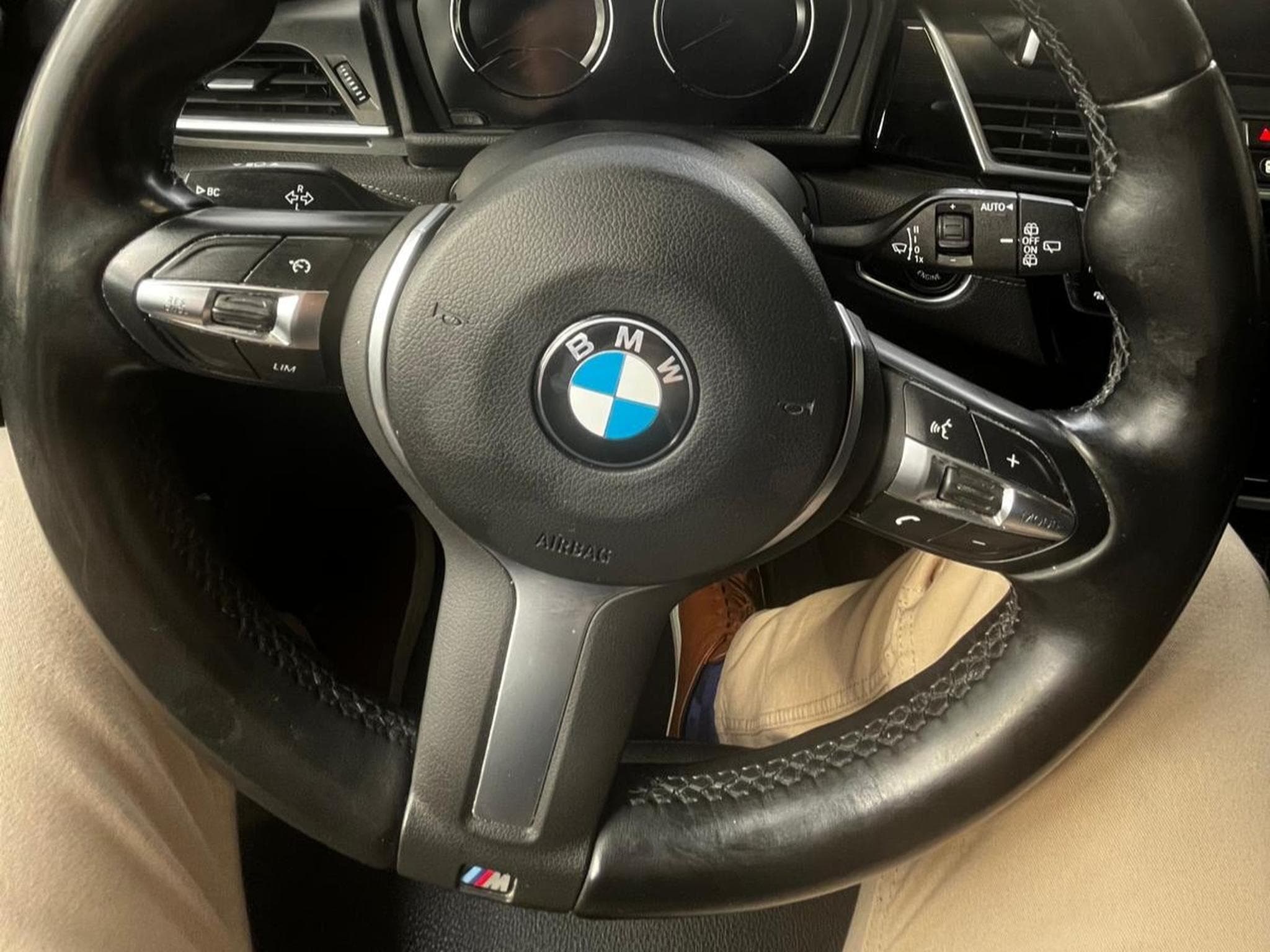 BMW 218 Gran Tourer Sport M (2020) - Photo 10