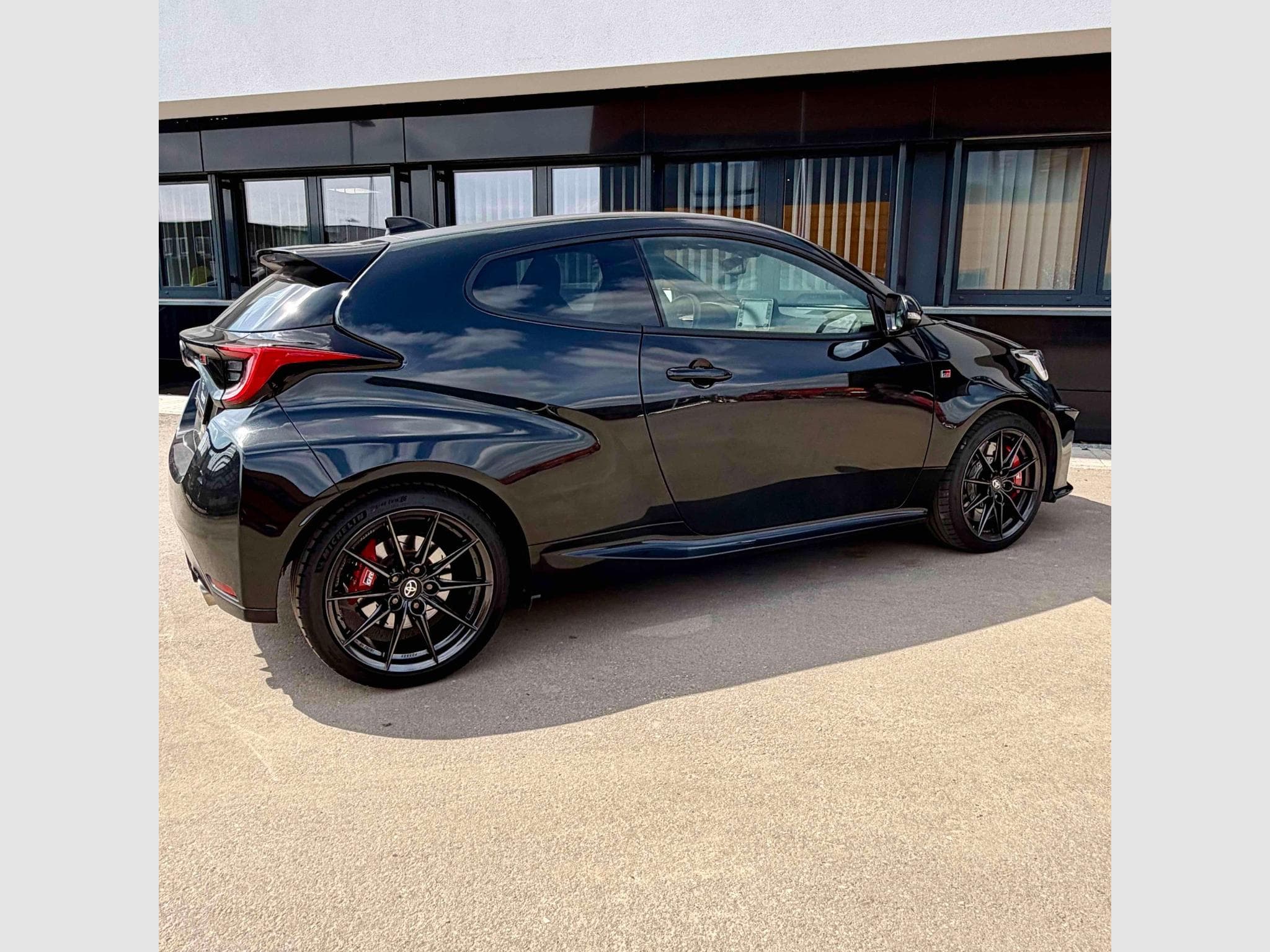 Toyota Yaris GR Performance*Camera*Navi (2023) - Photo 7