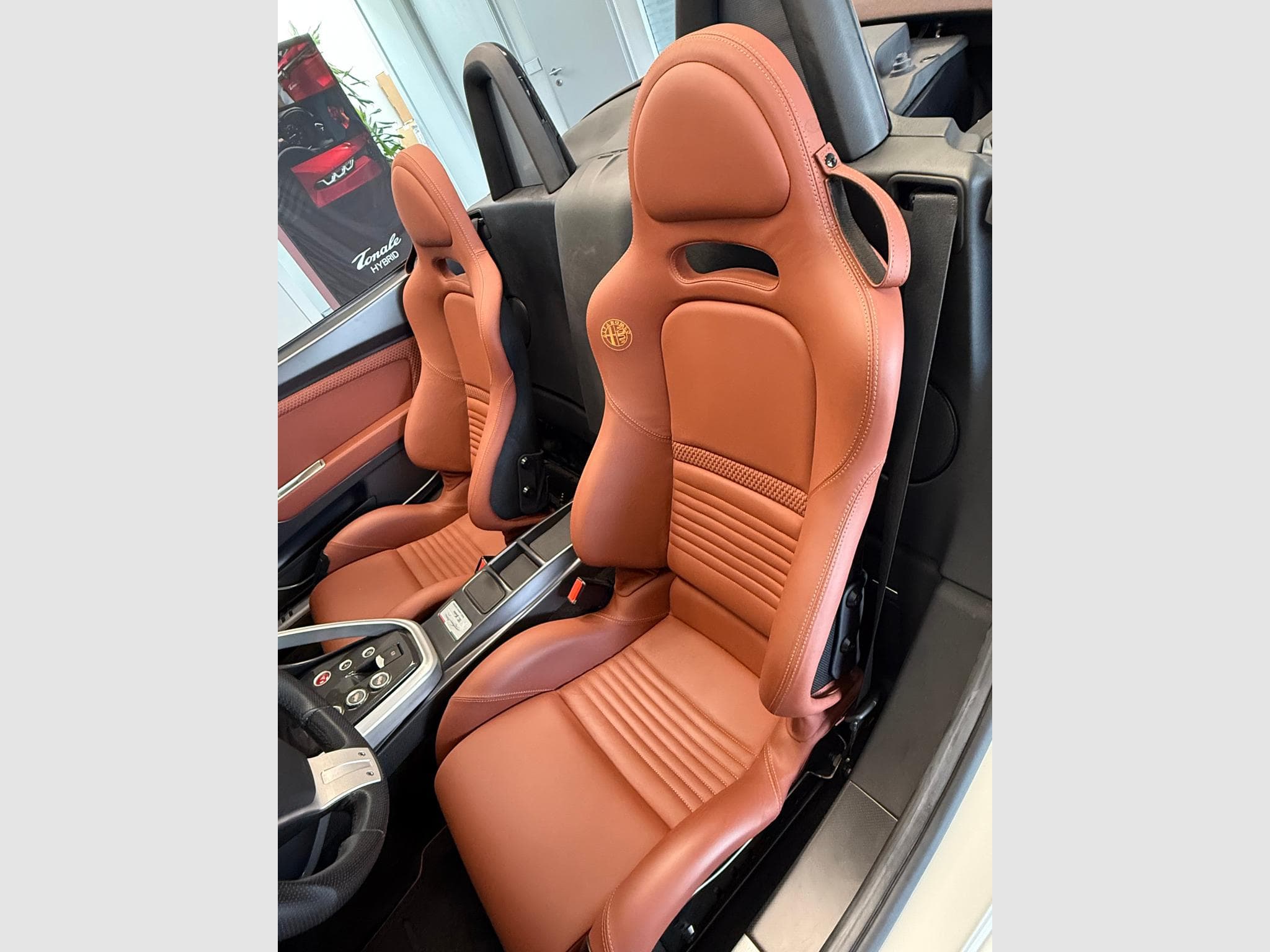 Alfa-Romeo 8C Spider (2010) - Photo 3