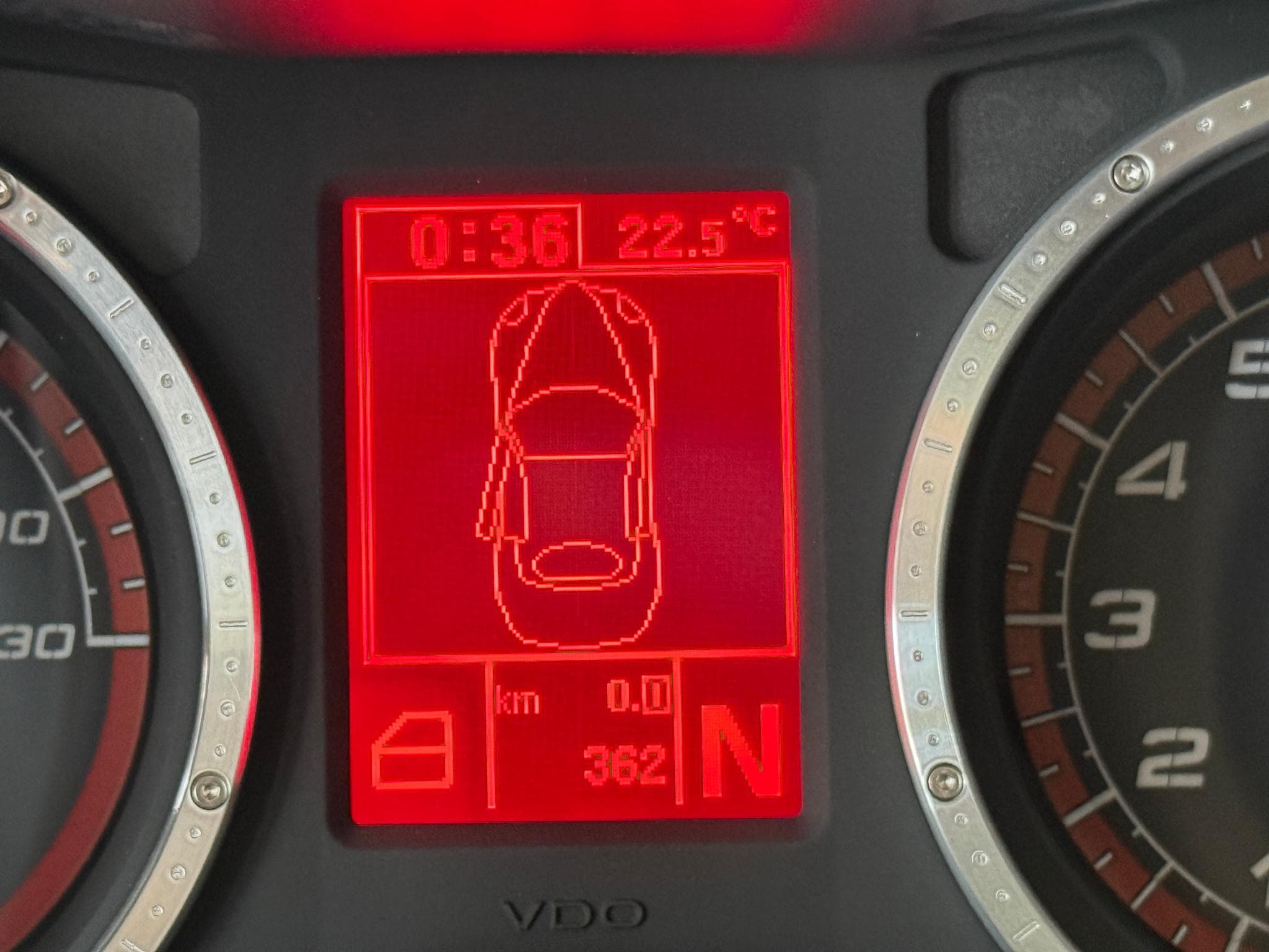 Alfa-Romeo 8C Spider (2010) - Photo 6