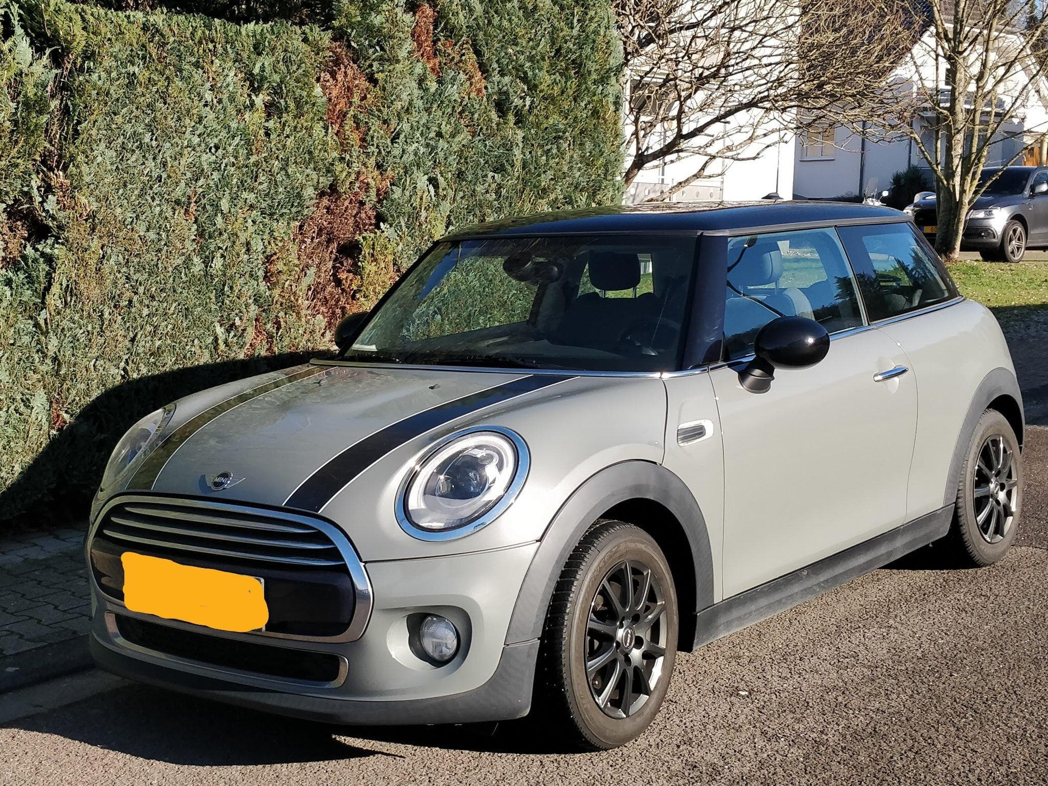 Mini Cooper D F56 (2014) - Photo 1